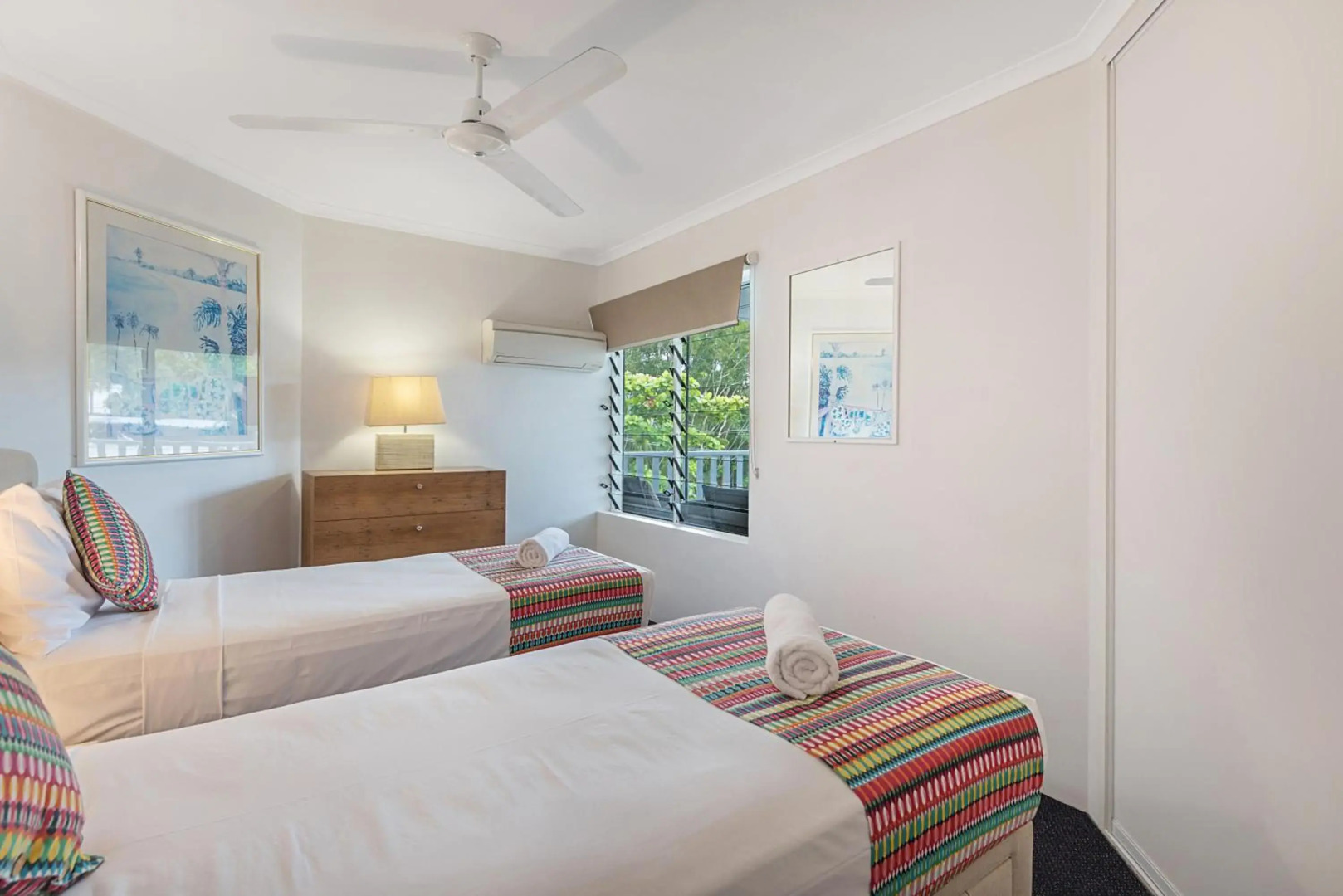 Port Douglas Outrigger Holiday Apartments