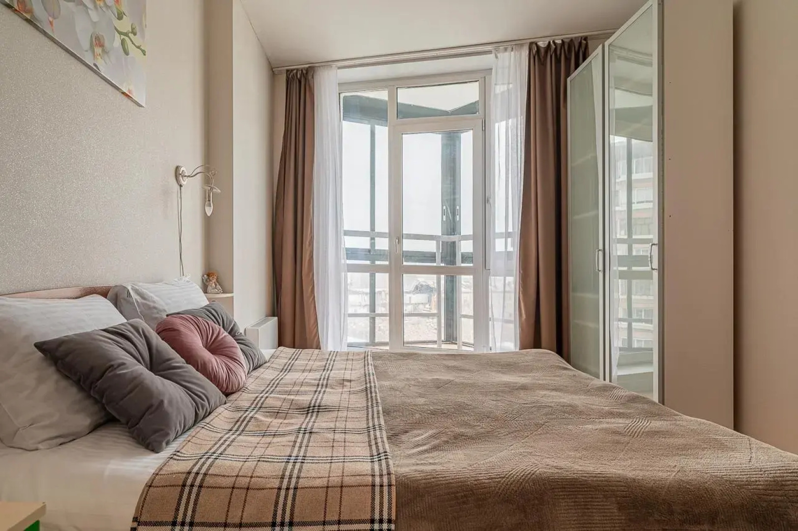 Хорошего дня на улице Феофанова