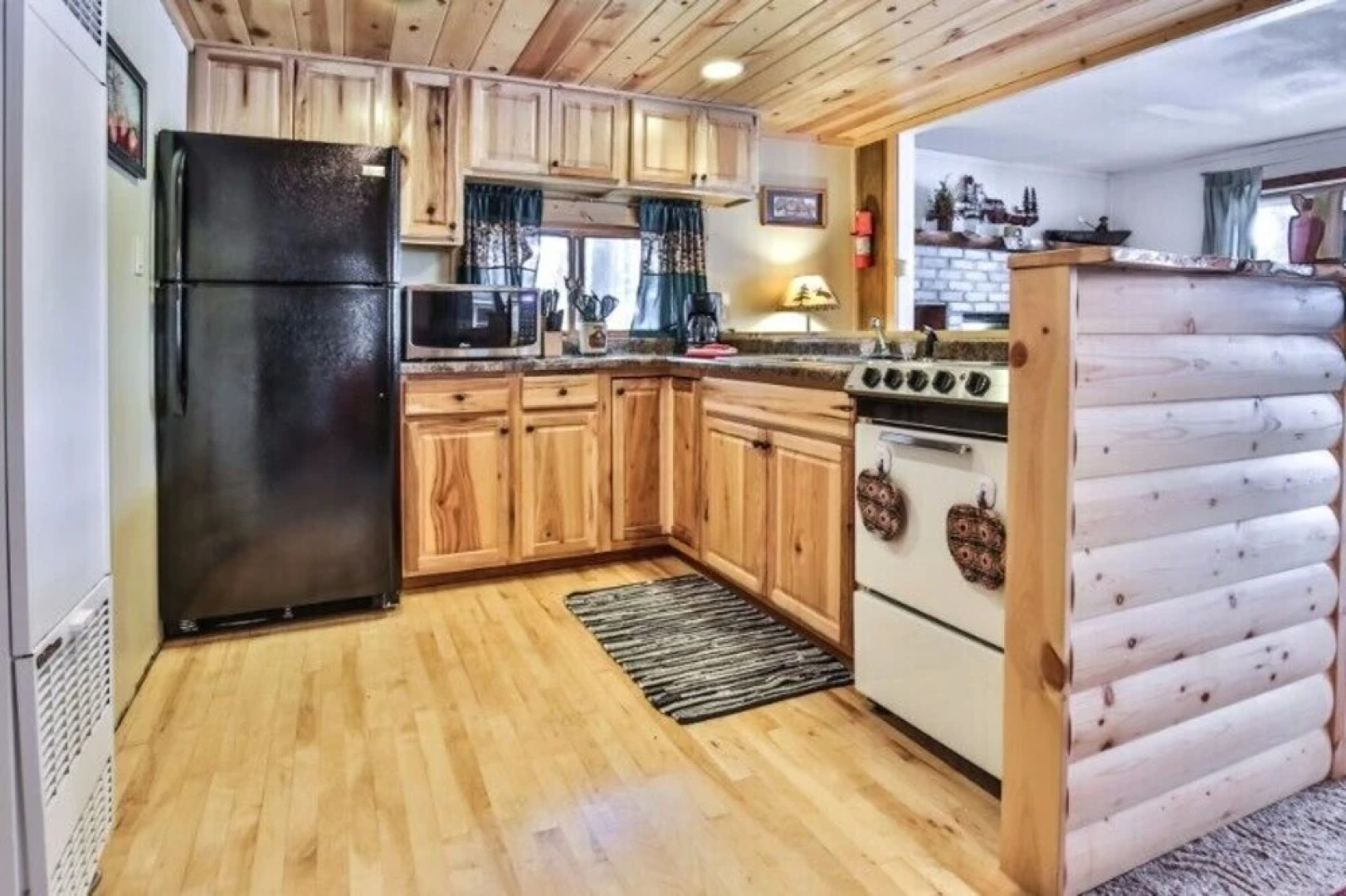 Paton Road 4 - 2 Br Cottage