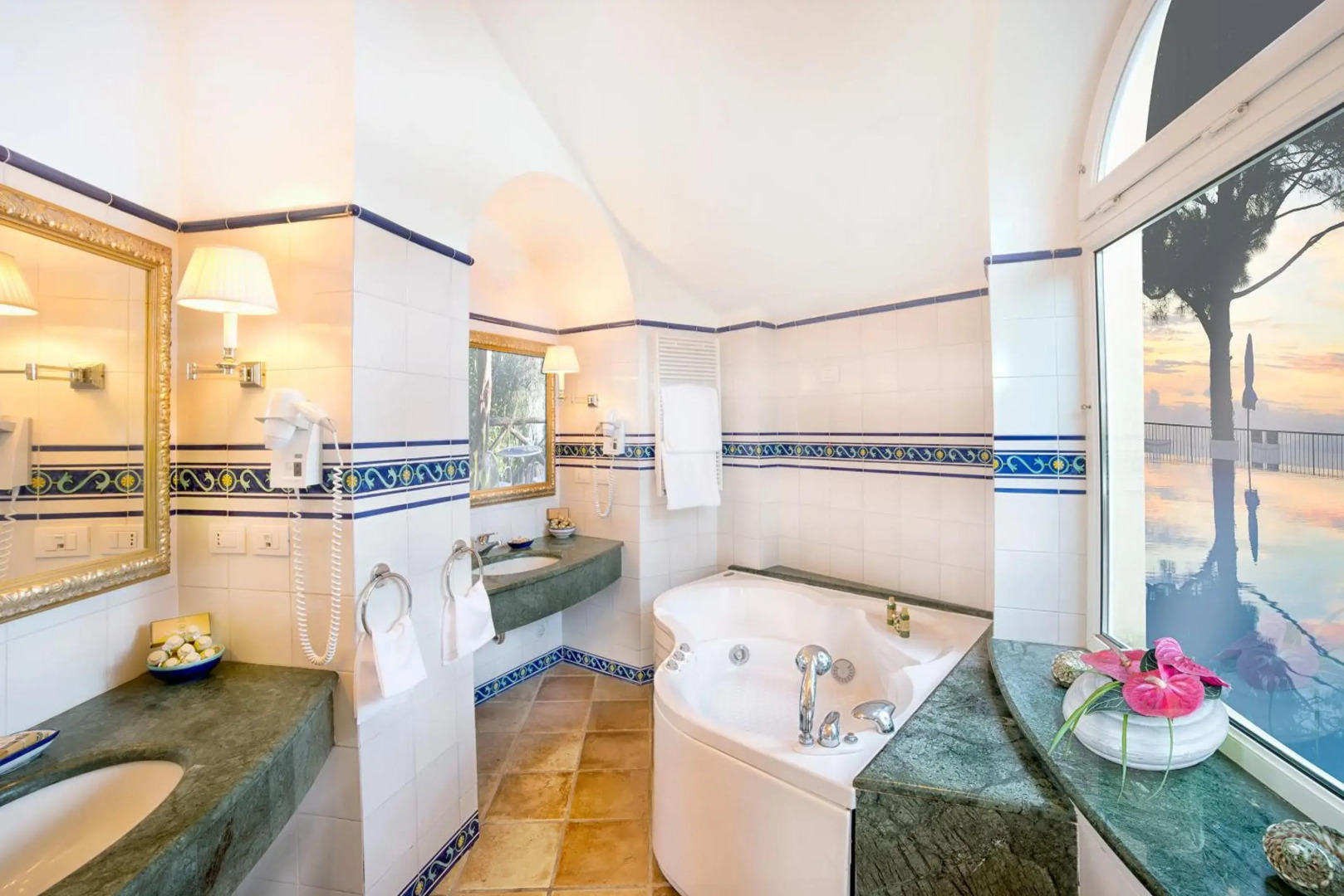 Caesar Augustus Hotel