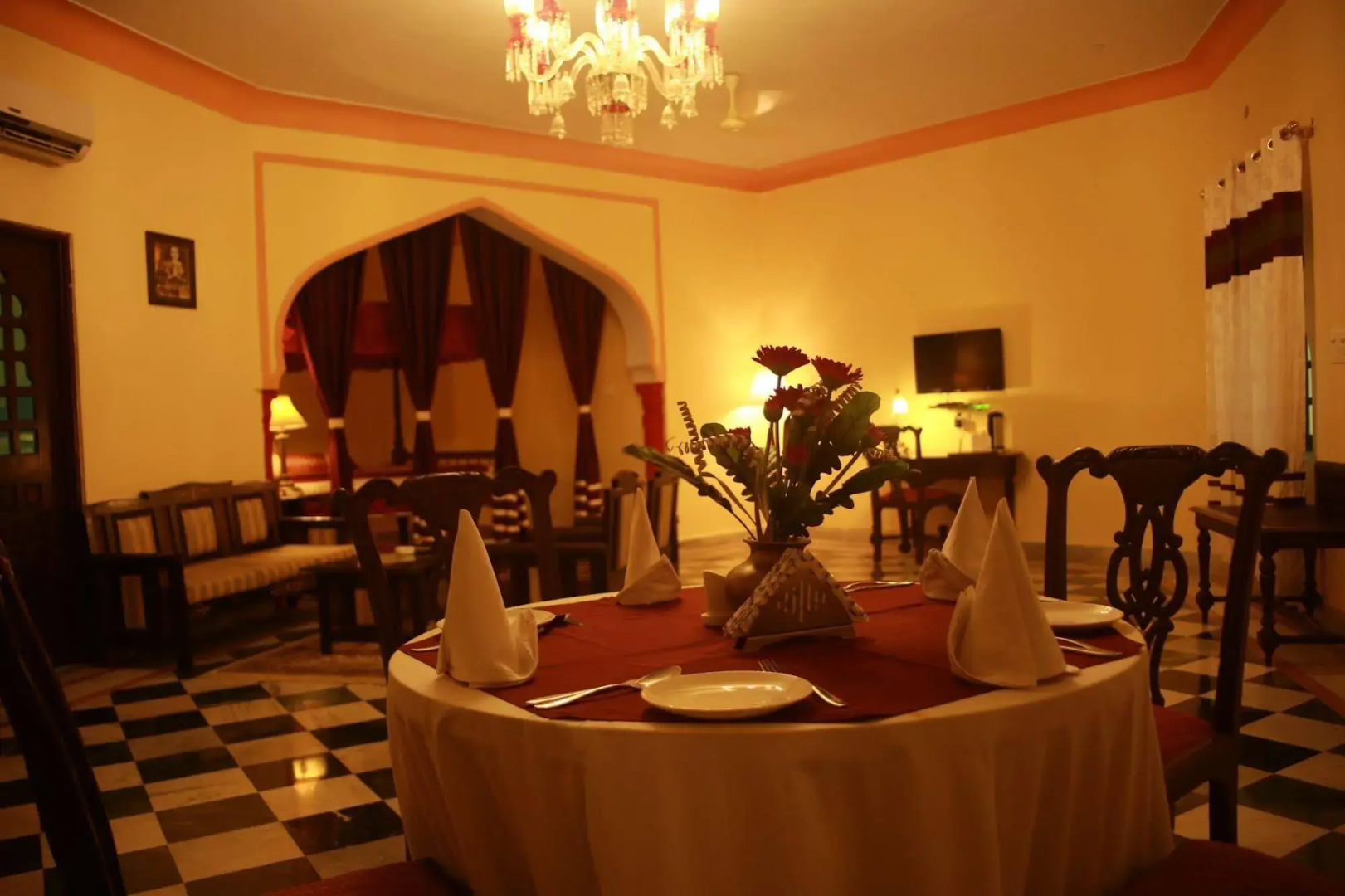 V Resorts Rajmahal Orchha