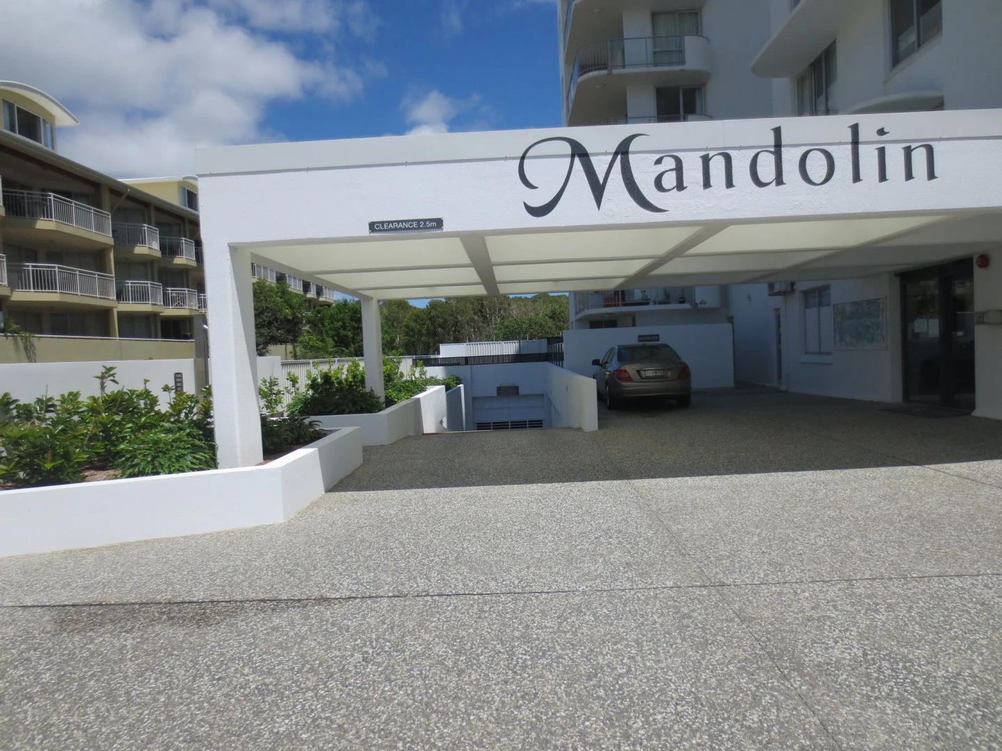 Mandolin Beachfront Resort