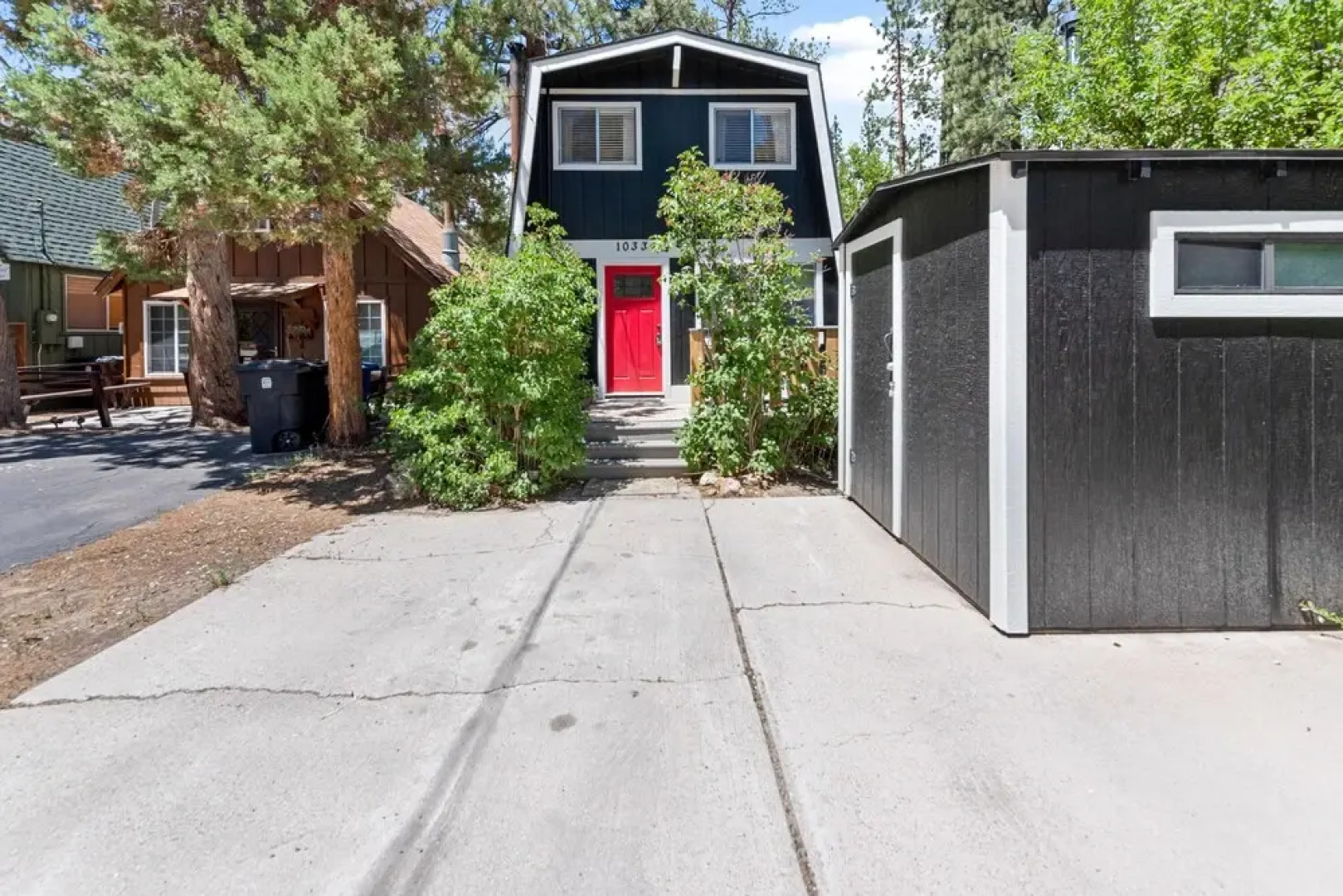 069 - Lazy Bear Lair