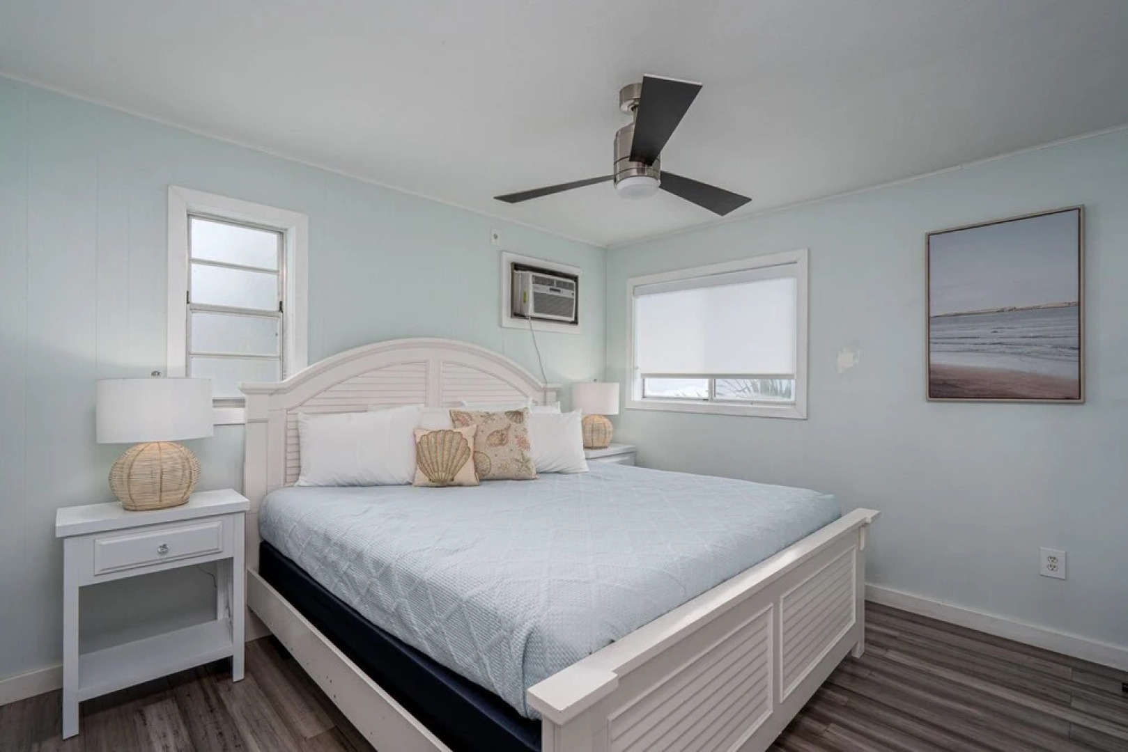 621 Estero - Charming Cozy Cottage by Coastal Vacation Properties