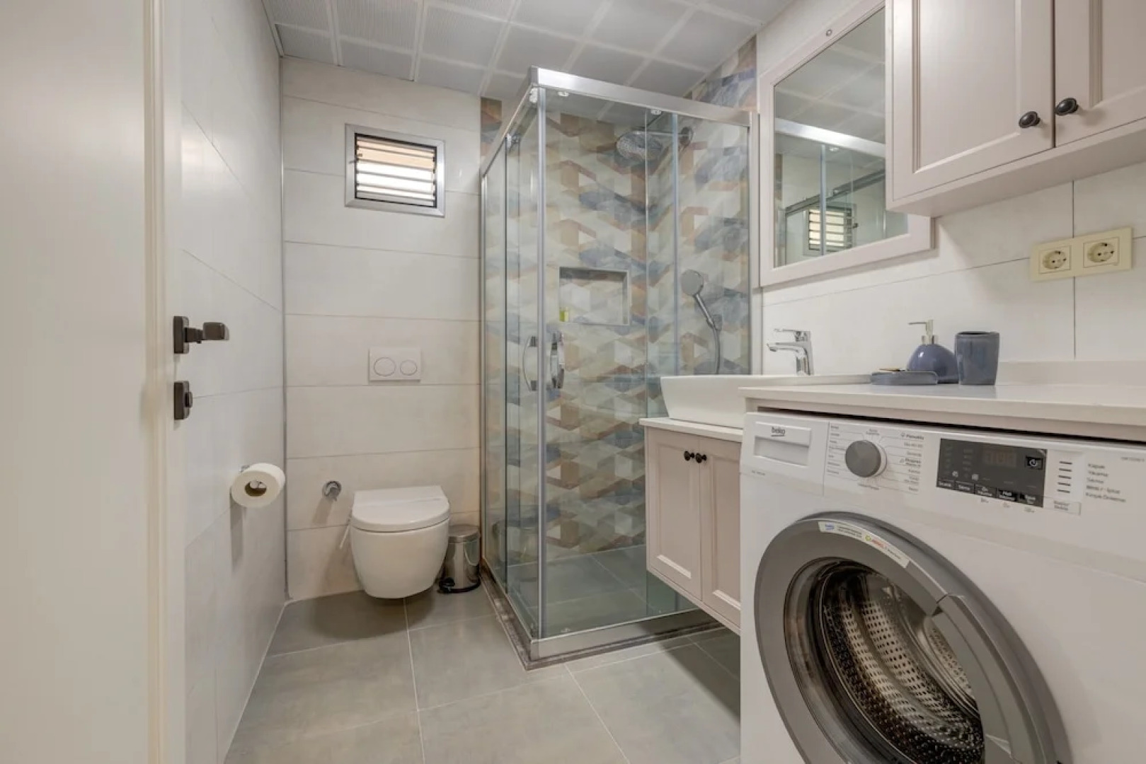 Navali̇a Beach Homes