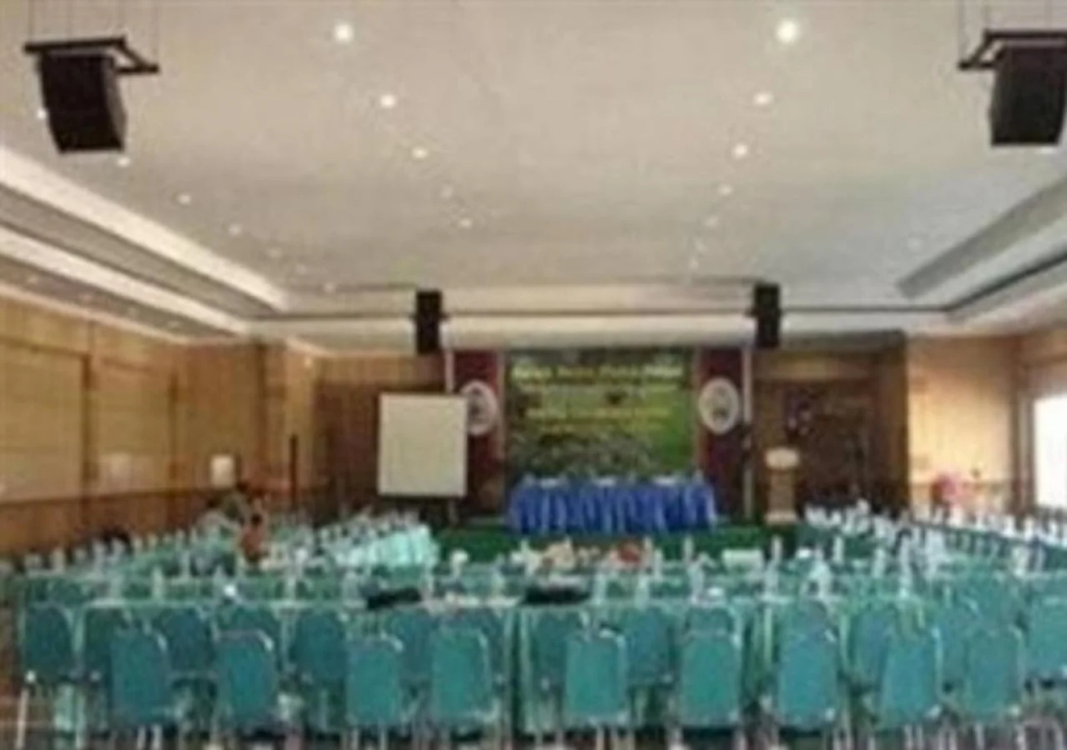 Sylvia Hotel Maumere