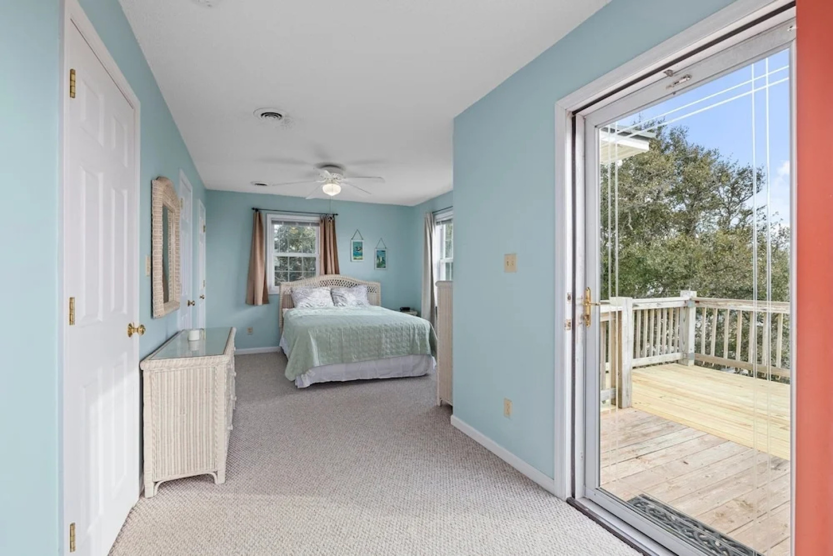 Gotta Getaway 3 Bedroom Home by Redawning