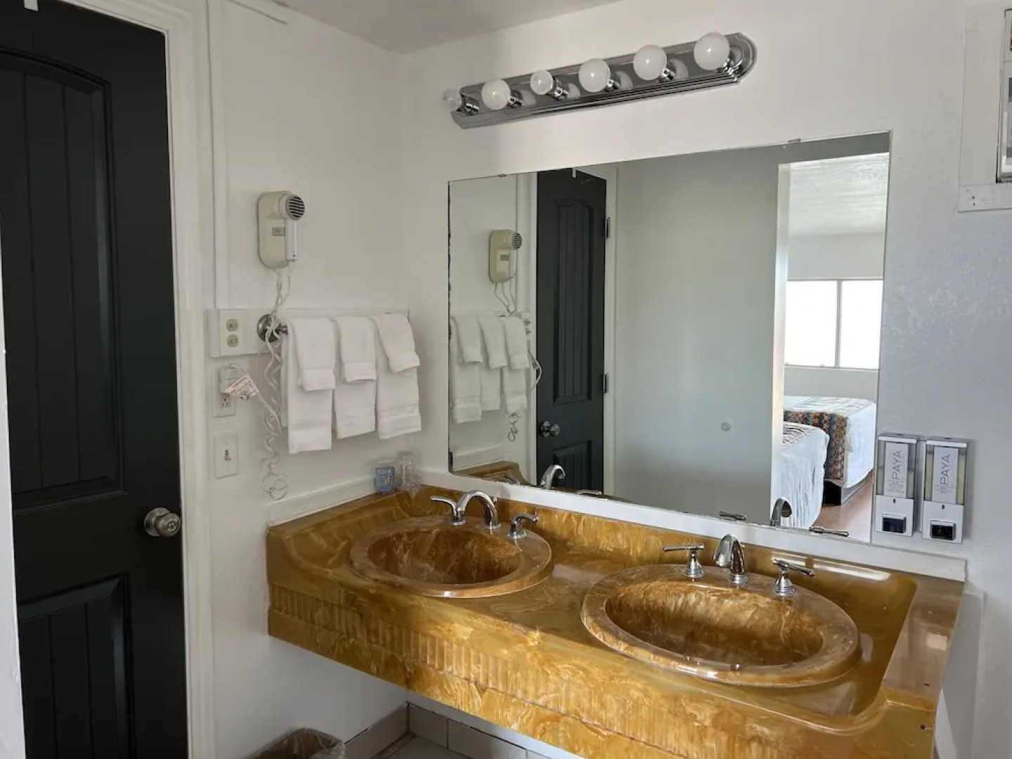 Circle of Destination Motel