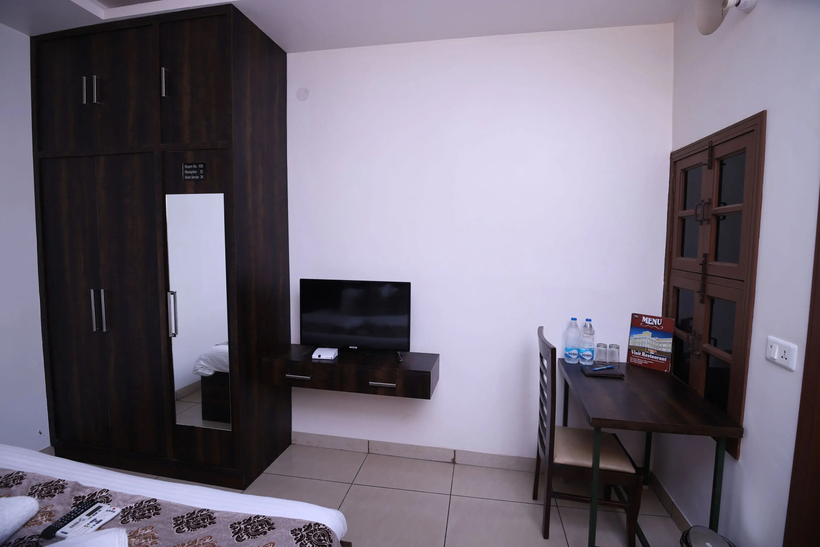 Visit Hotel & Restaurant