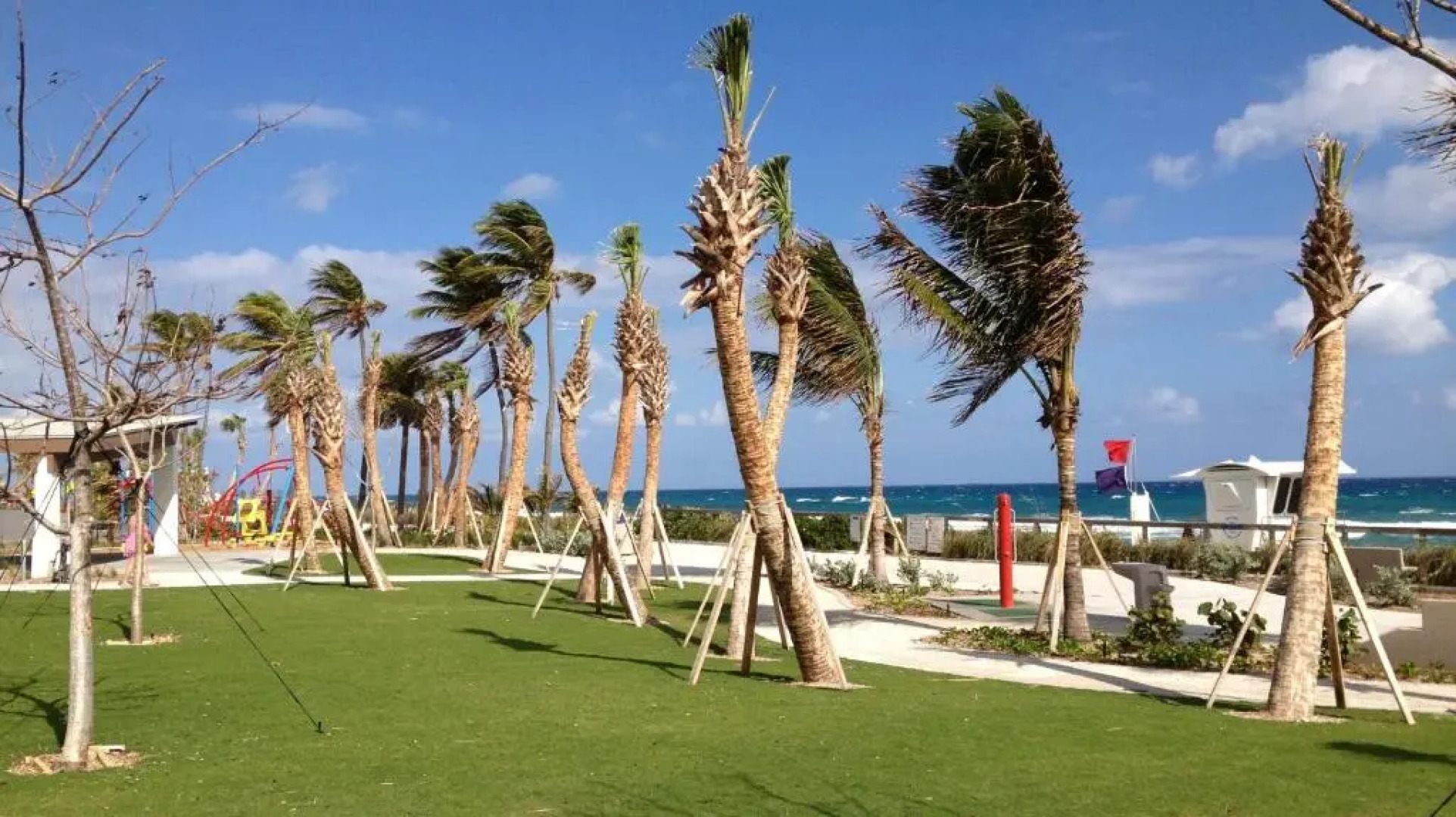 Lago Mar Motel and Apartments