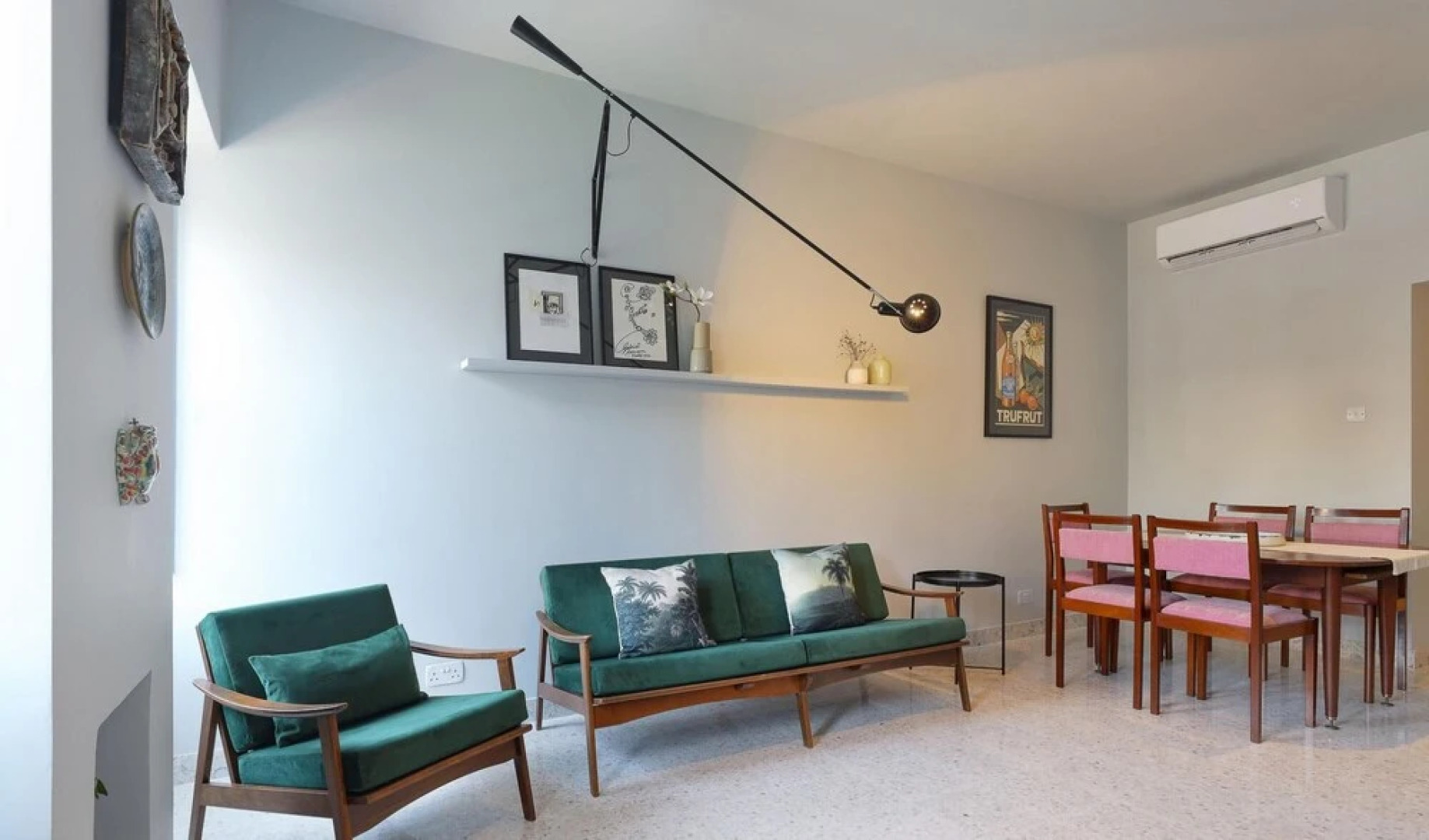 Retro Designer 1 Bedroom Apt in Cottonera New