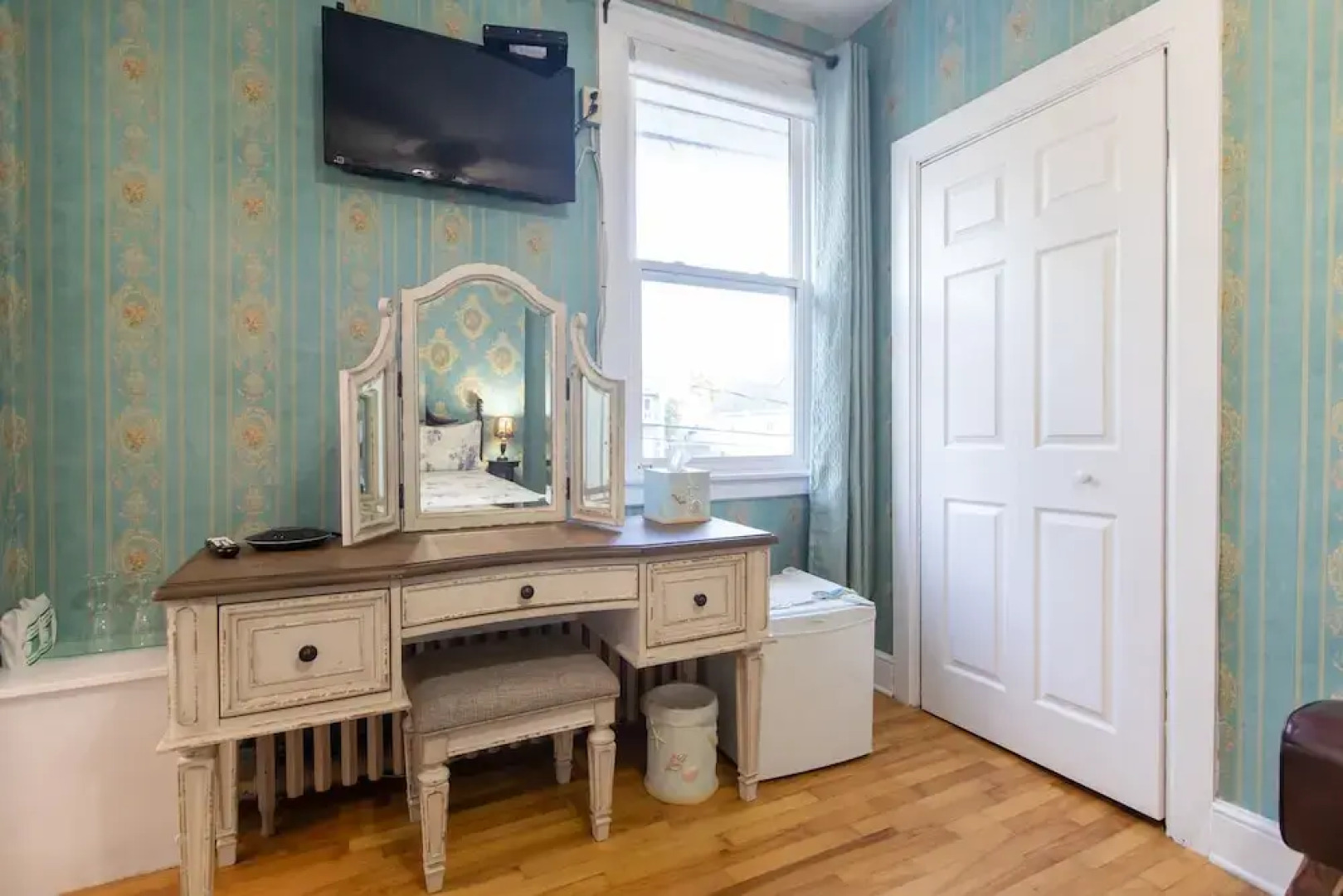 Prince Street Suites