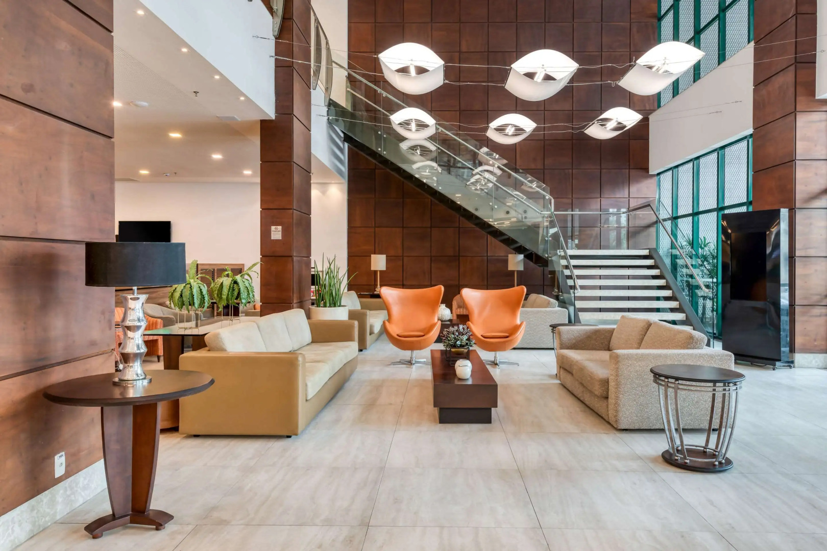 Comfort Suites Vitoria