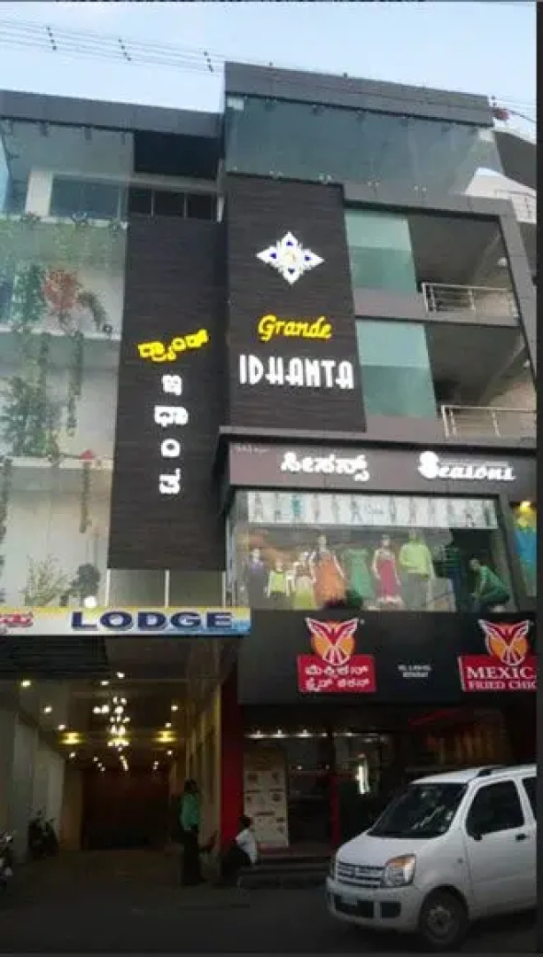 Grande Idhanta Hotel