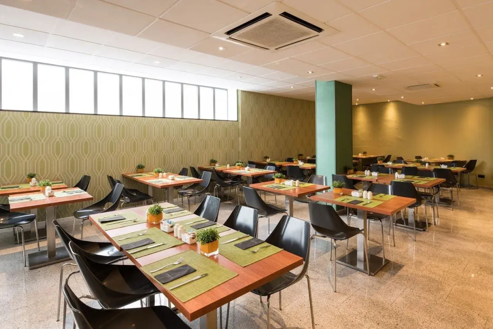 Catalonia Park Putxet Hotel