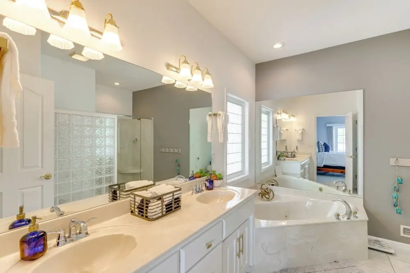 Private Dock + 4 Decks: Lake Ozark Retreat!