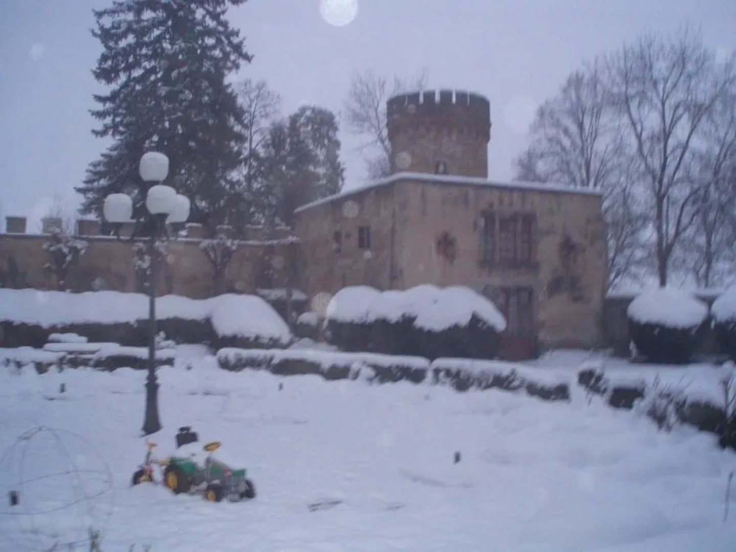 Chateau La Grange fort