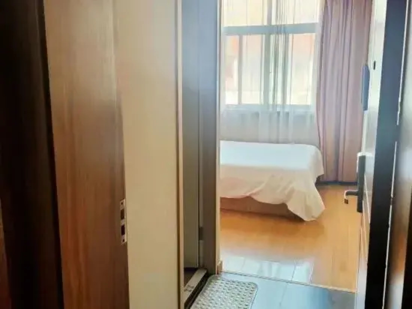 Future Hotel Xinyang Gongqu Road Branch