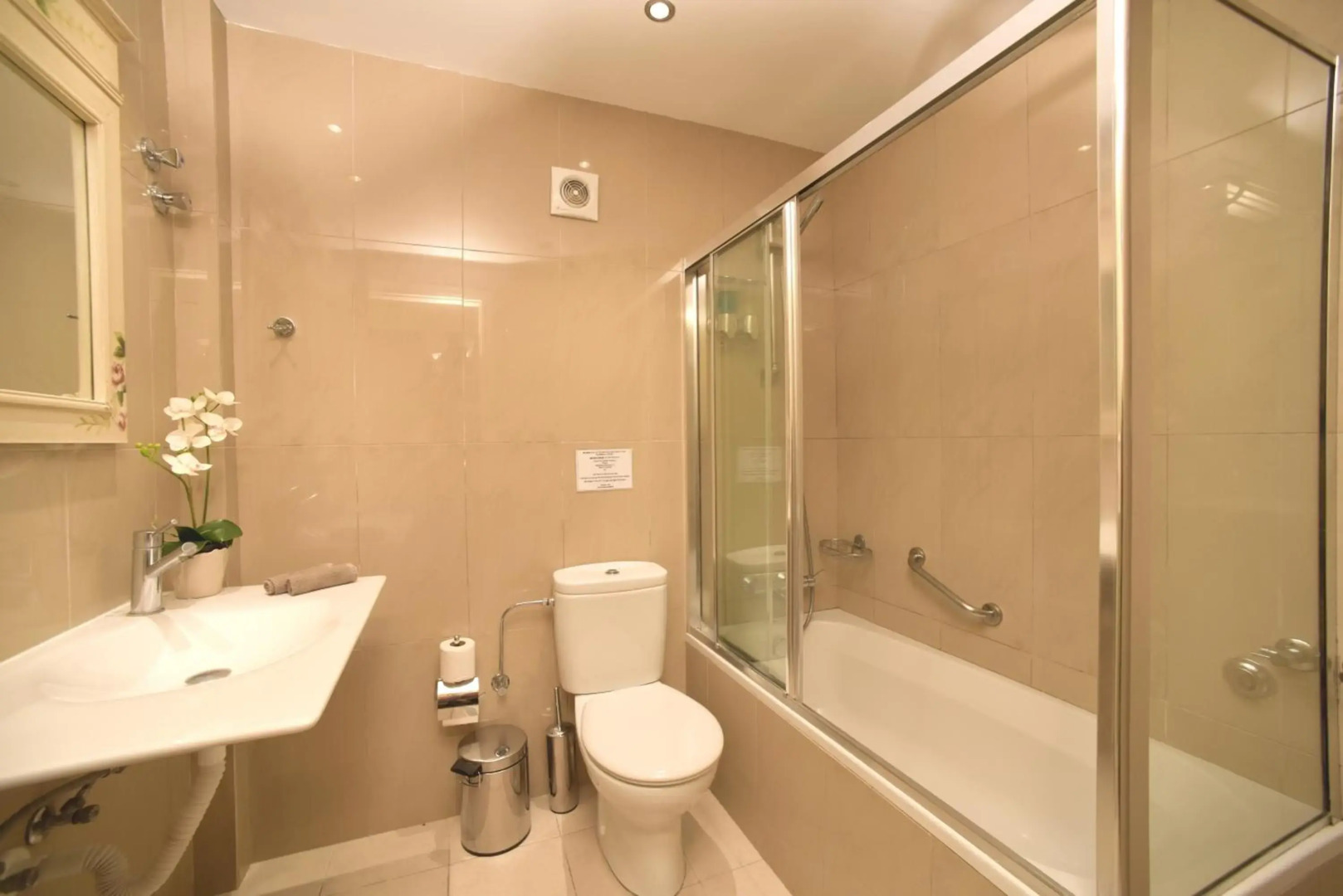 Isabella Country House