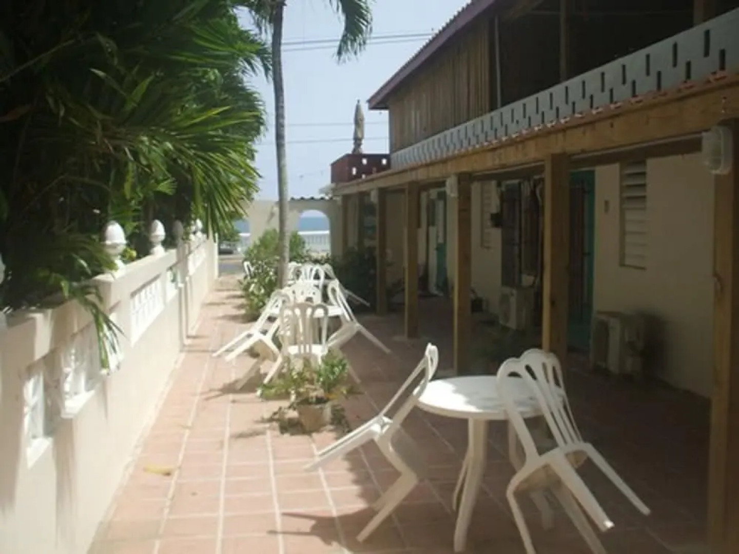 Trade Winds Guesthouse