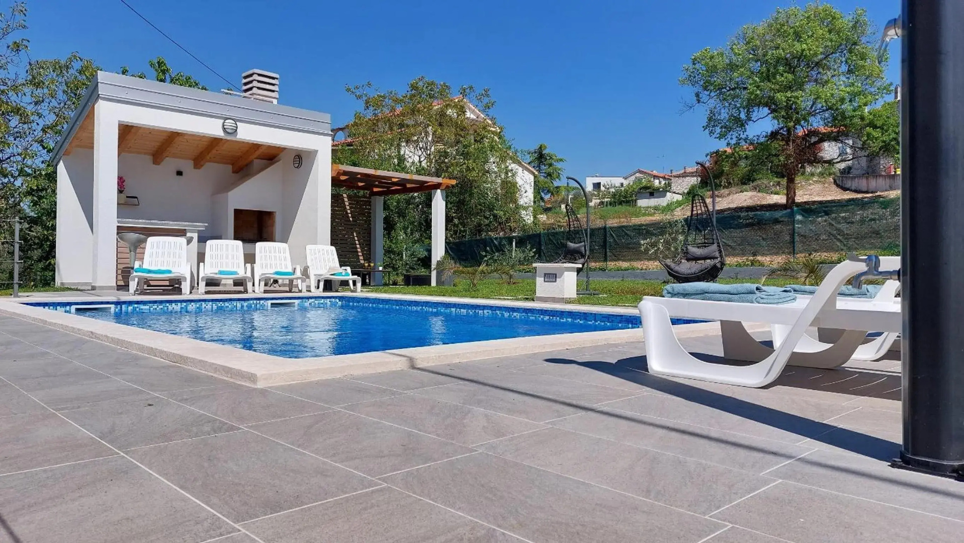 Villa Amoena with pool and sauna near Novigrad