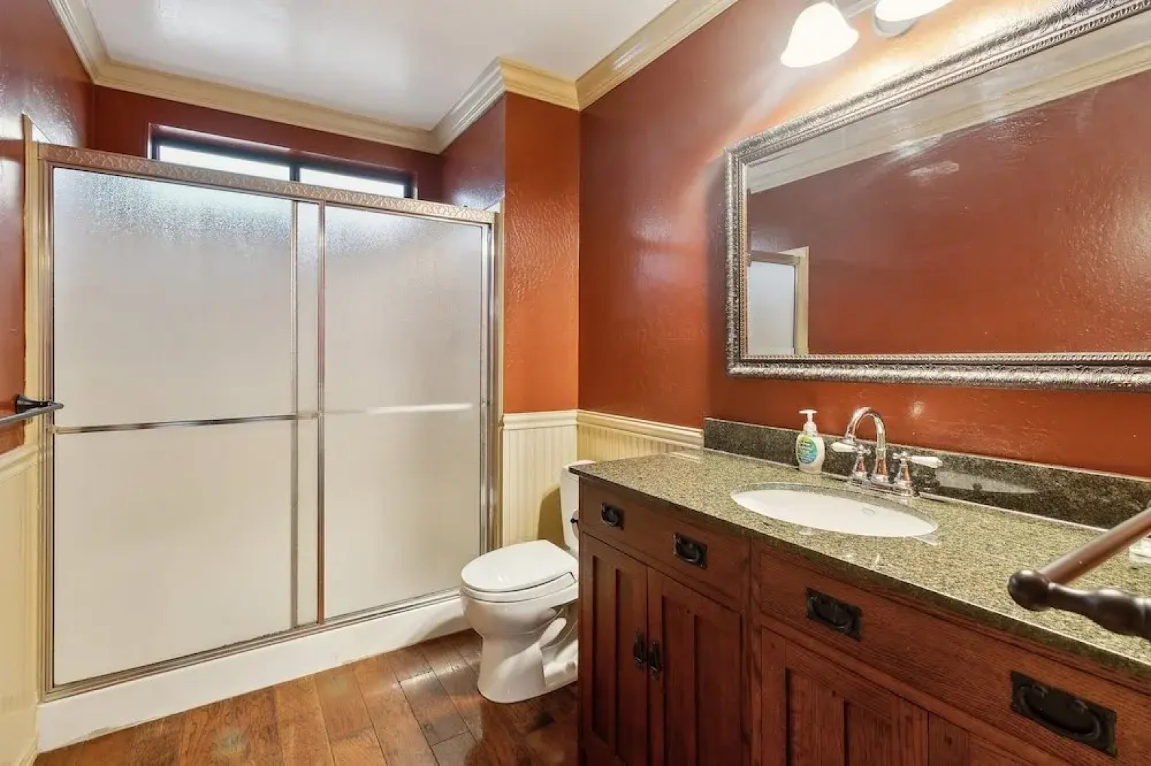 Dos Pinos - Spacious Lakefront Cabin w/ Game Room by Yosemite Region Resorts