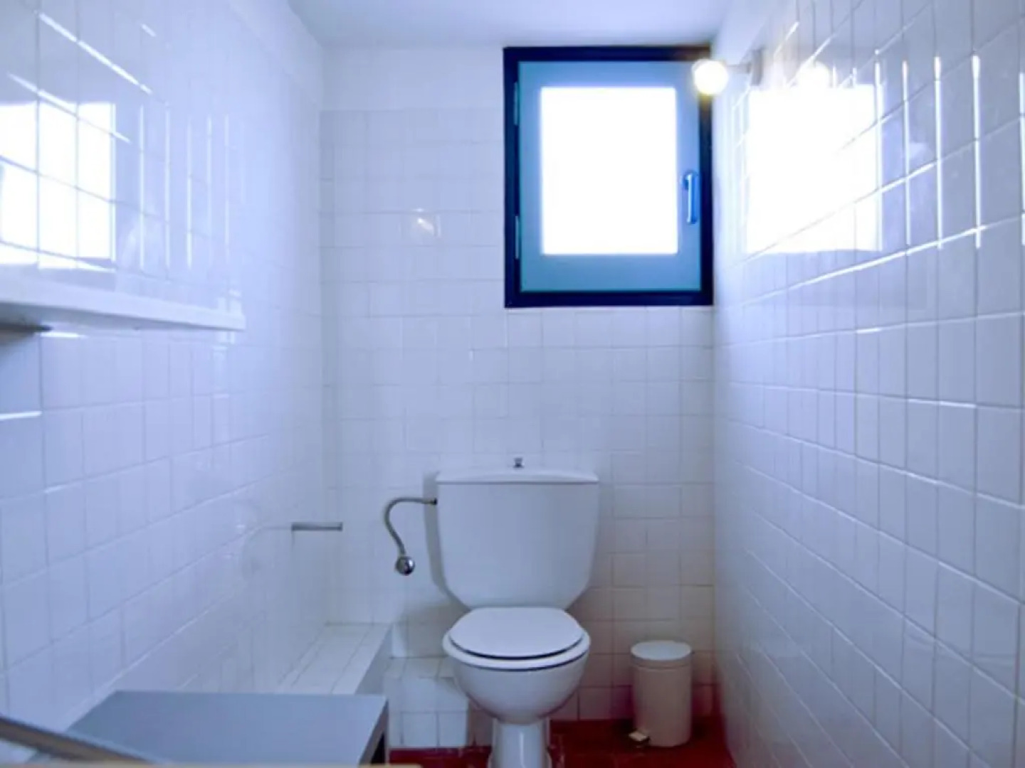 At303 Botigues de Mar