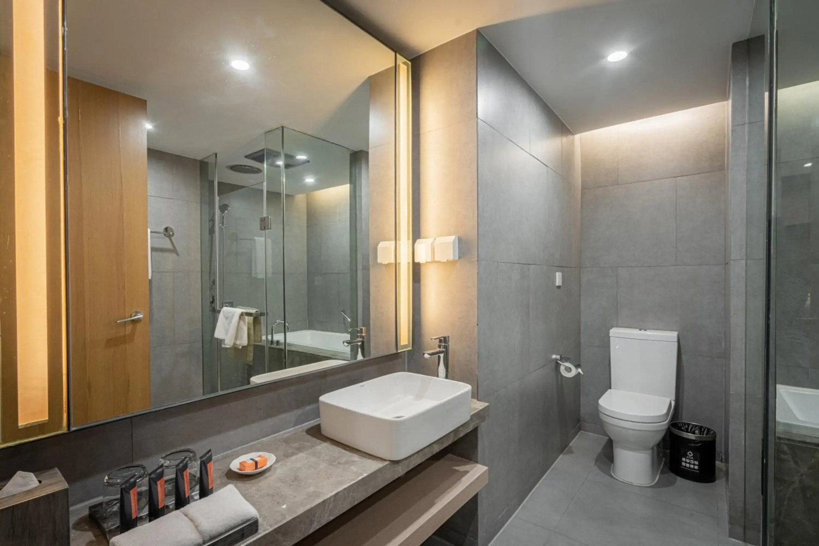 Отель Riverdale Residence Xintiandi Shanghai