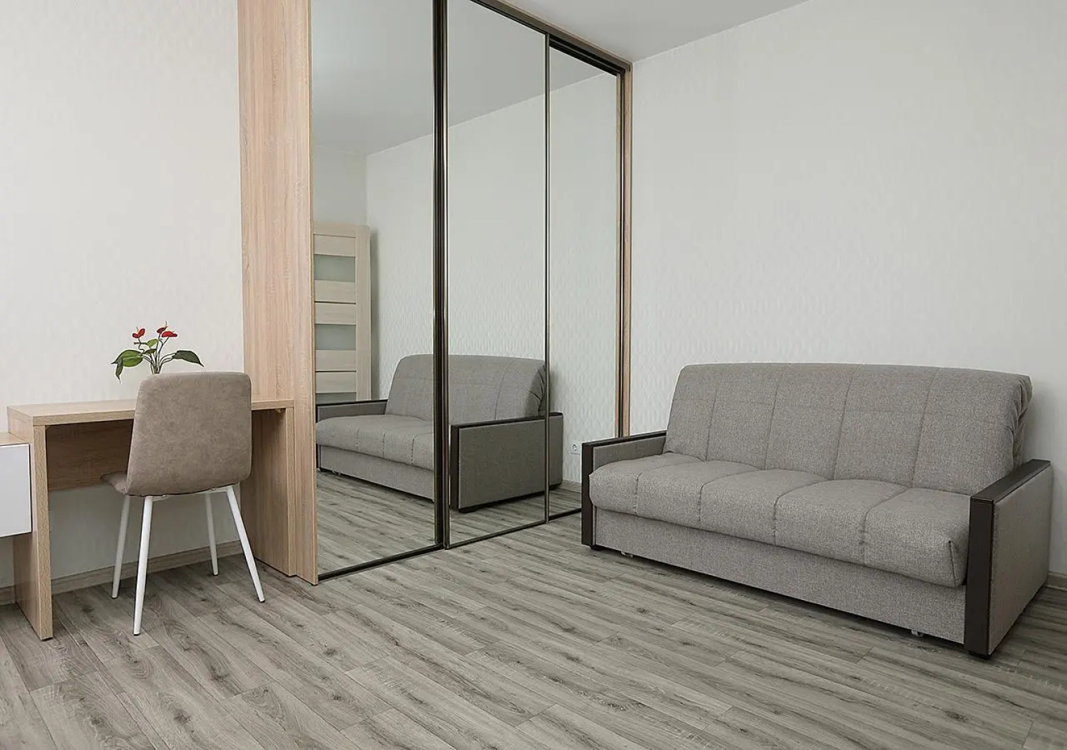 Апартаменты на улице Петра Подзолкова 3И