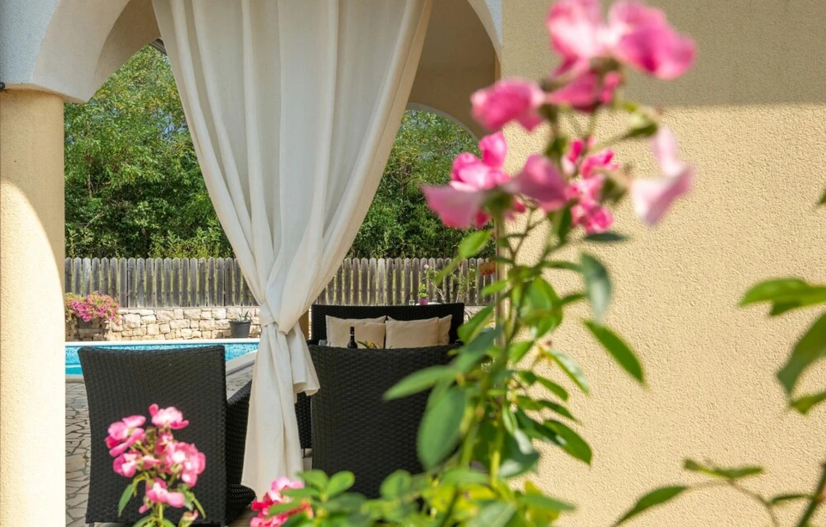 Beautiful Home in Vrecari With Wifi and 4 Bedrooms