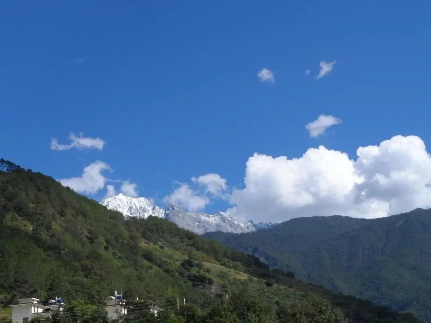 Travel  Hostel Tiger Leaping Gorge