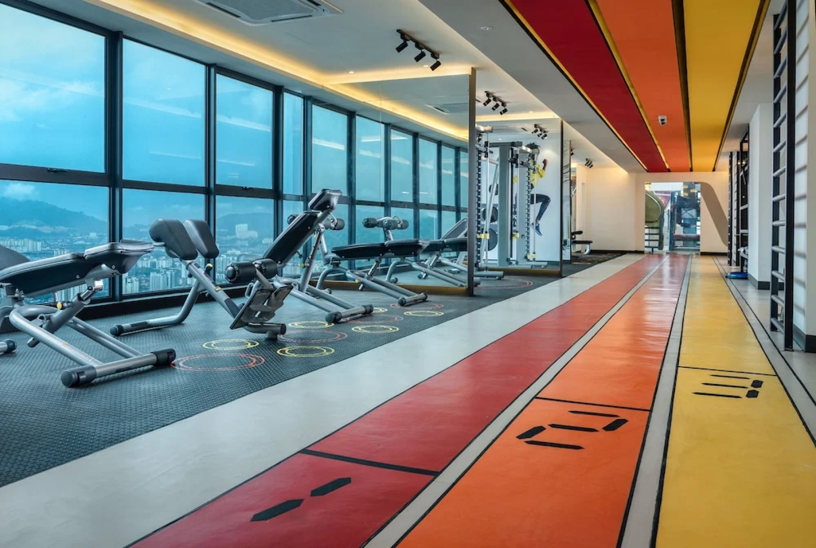 Arte Plus by HHEROES