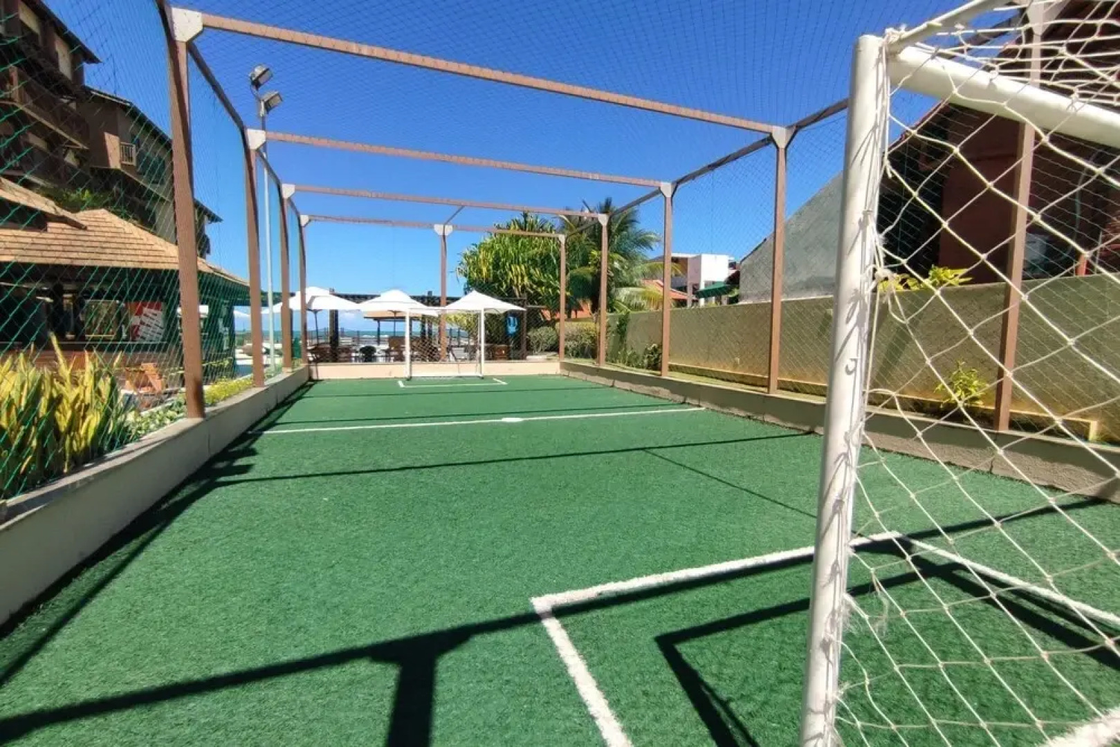 Cobertura Nica Beira-mar Barra Bali Resort