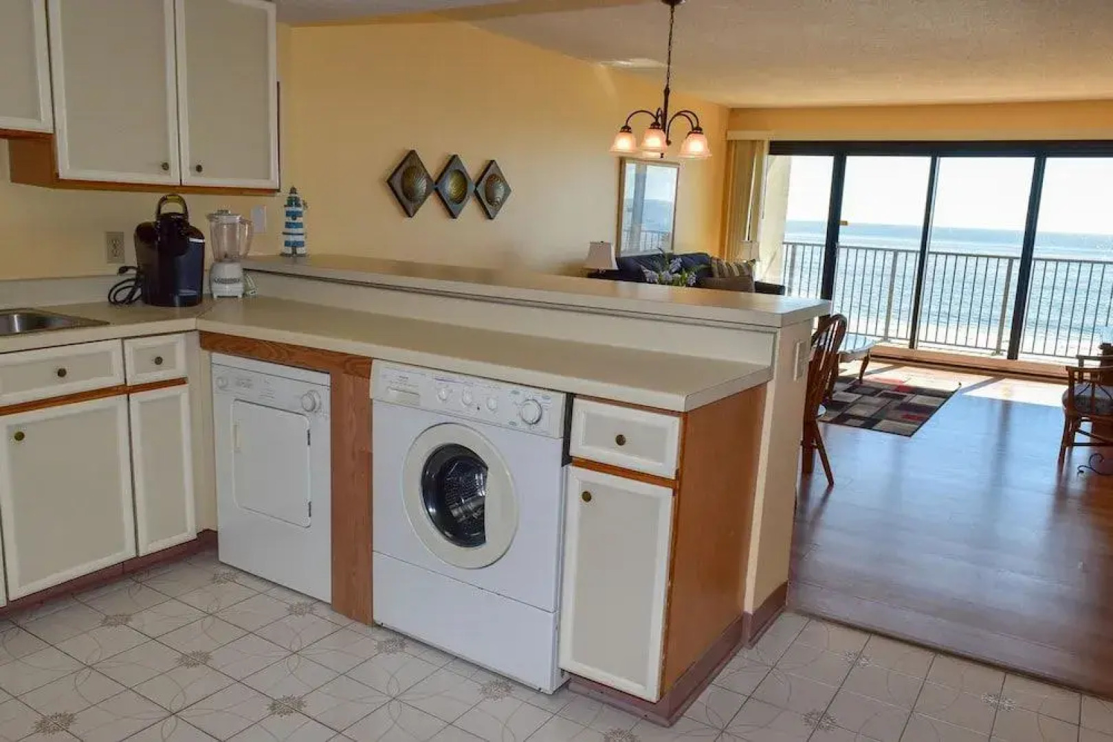 Springs Towers 405 - 3 Br Condo