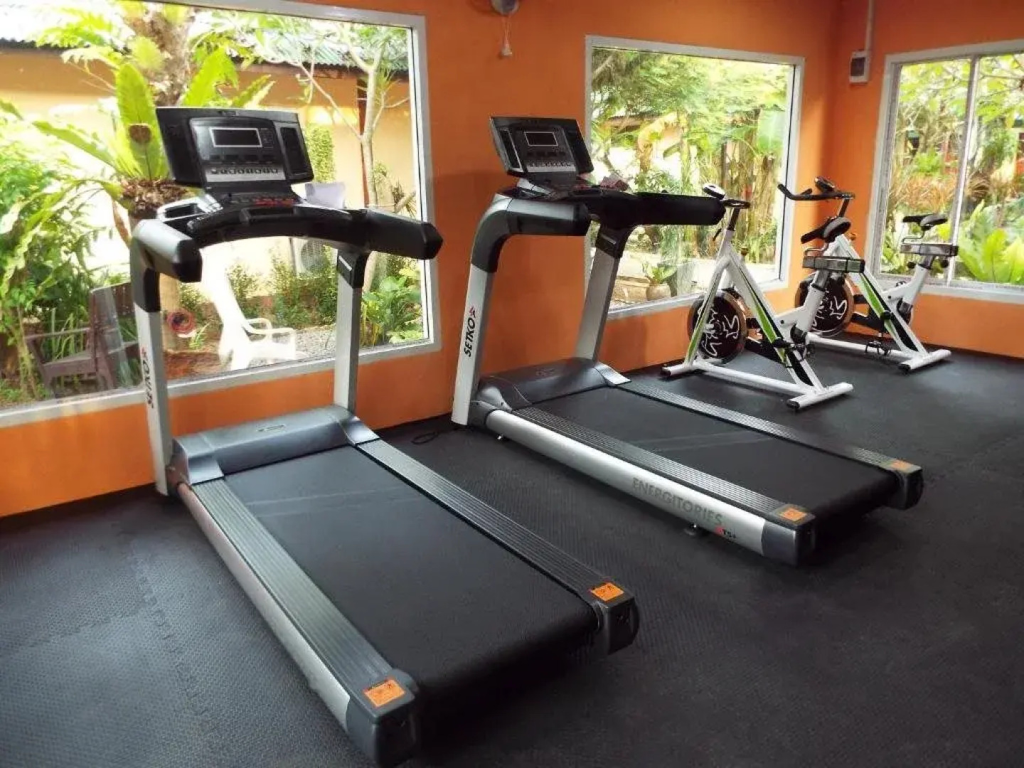 Lanta Riviera Resort