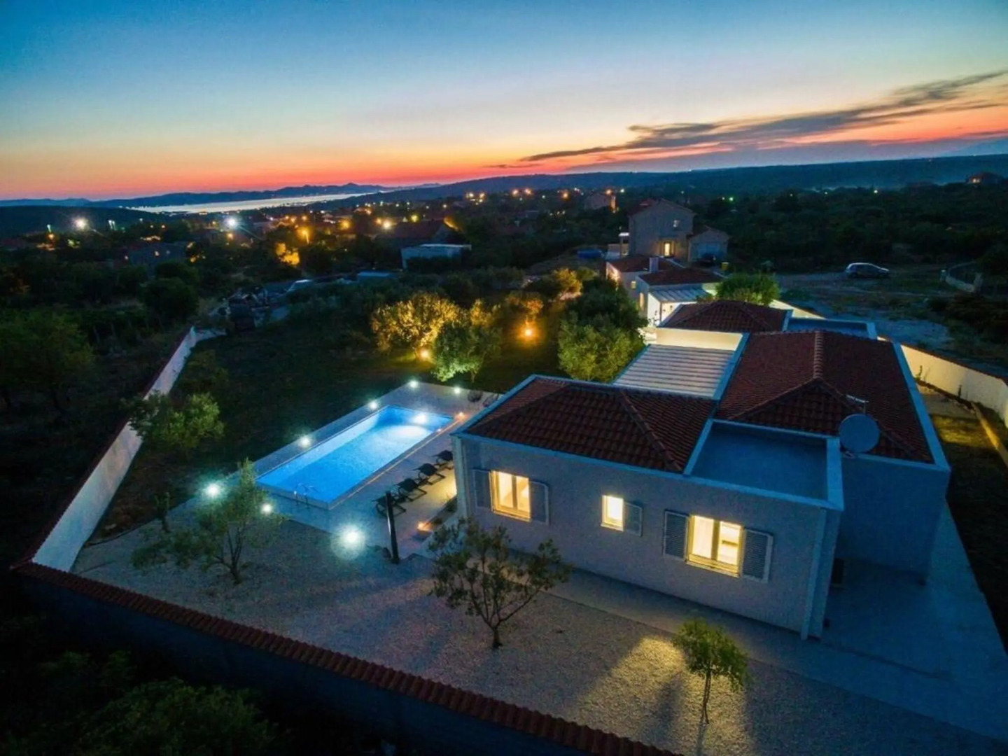 Villa in Debeljak With Pool Near the Sea