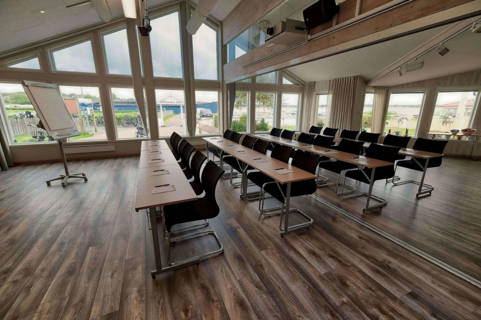 Apelviken Lägenhetshotell