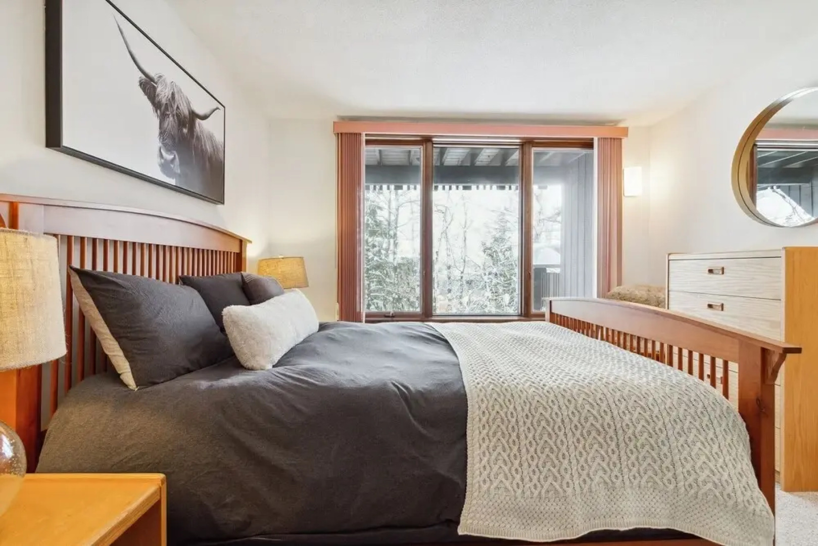 Slopeside In Okemo - Beautifully Renovated Spacious Family Townhouse 3 Bedroom Townhouse by RedAwning