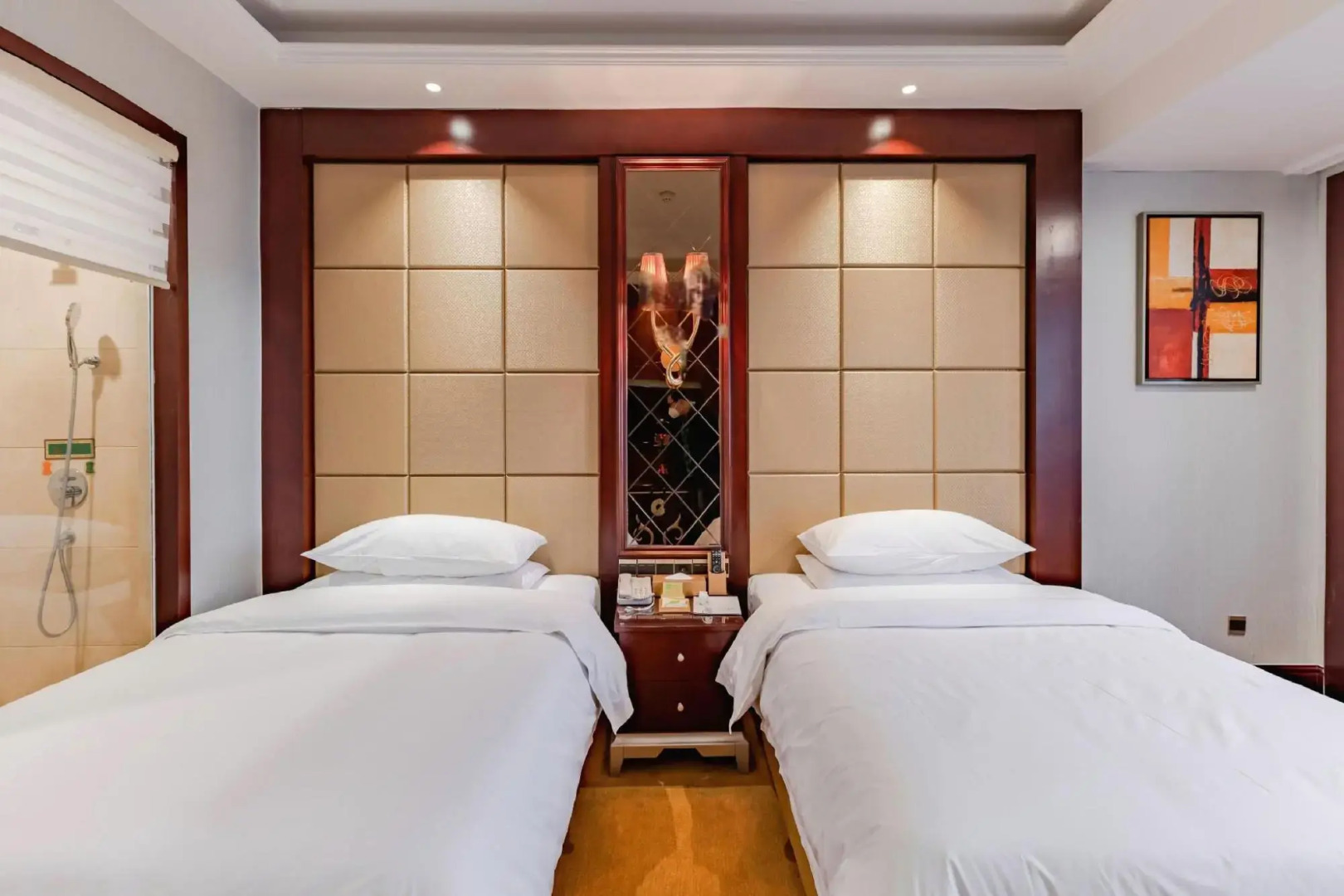 Vienna Classic Hotel (Wuhu High-speed Railway Station)