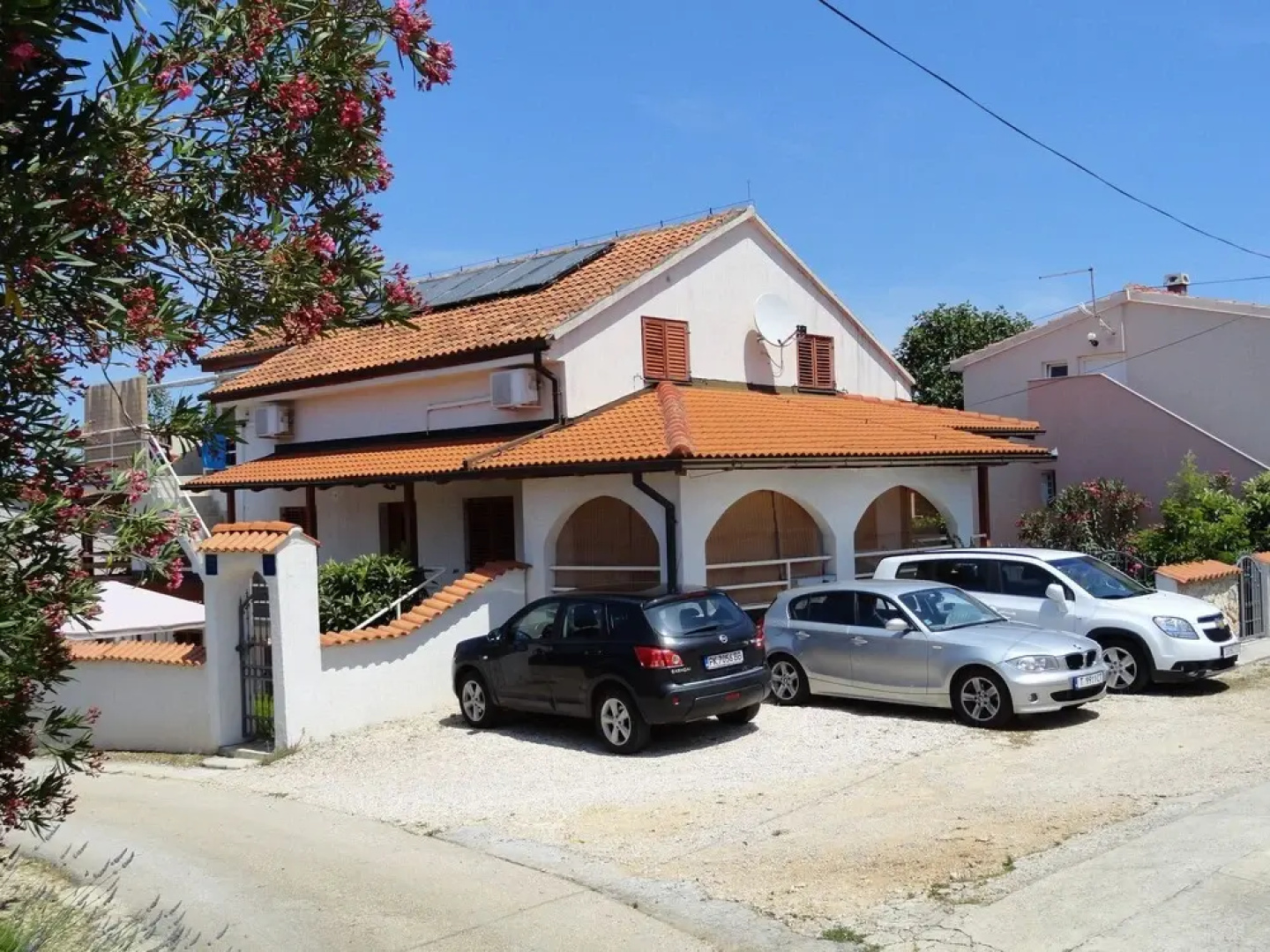 Davor - With Parking - A5