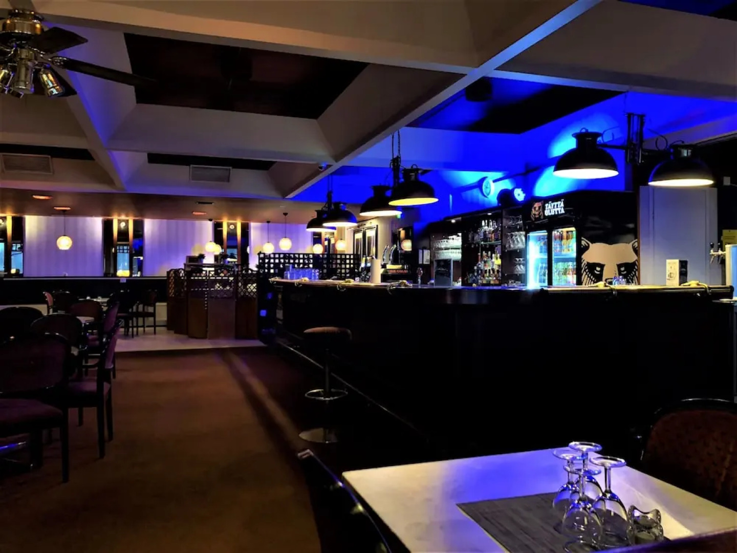 Leikari Seal La Vie Bungalows