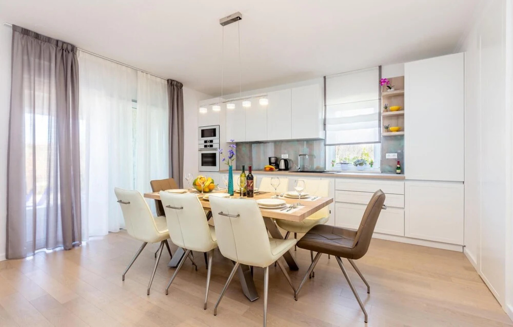 Awesome Home in Malinska with Outdoor Swimming Pool, Hot Tub & 4 Bedrooms