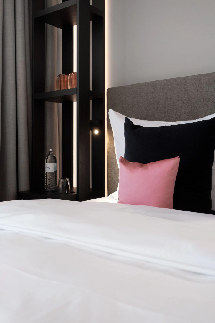 SAXX Hotel Theater Karree