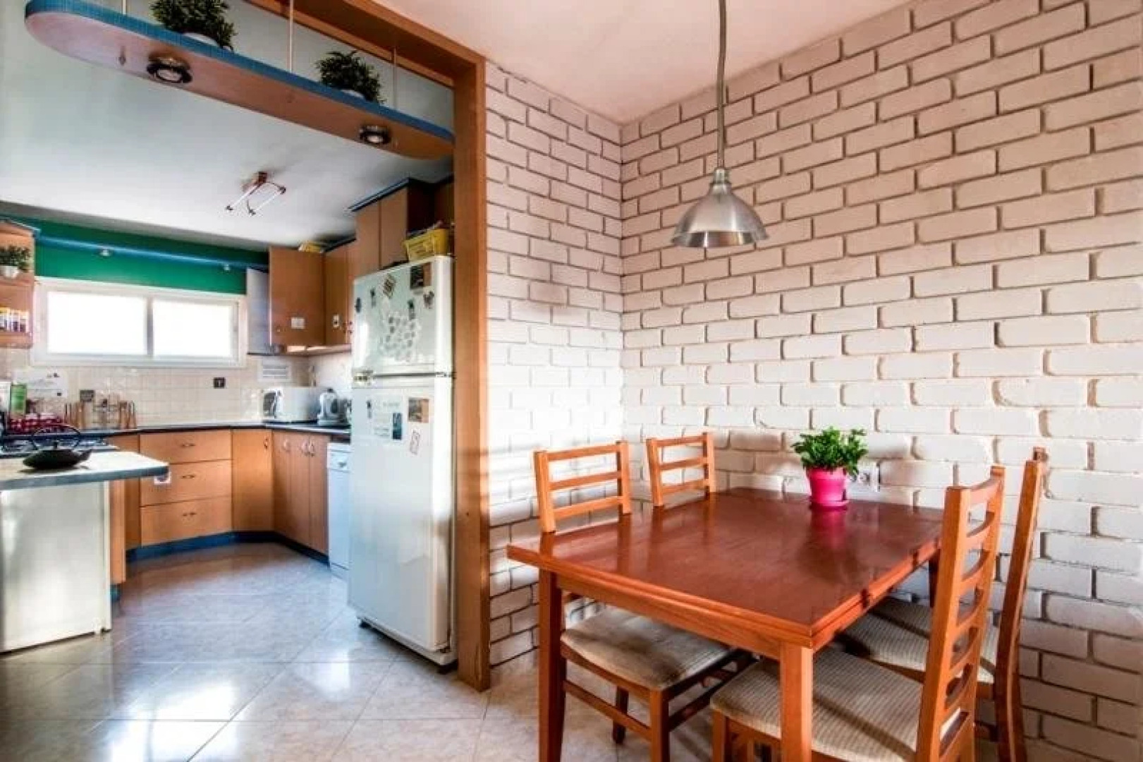 The Green Backpackers