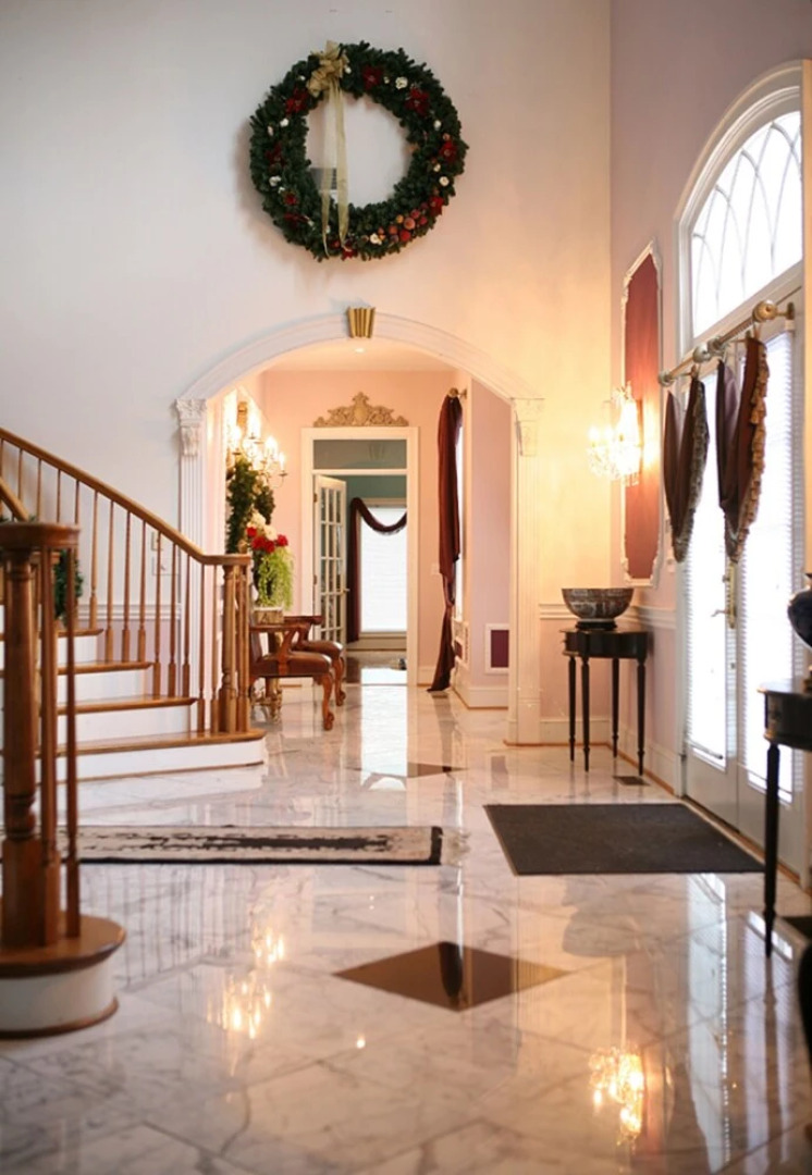 Rosewood Manor Bed & Breakfast