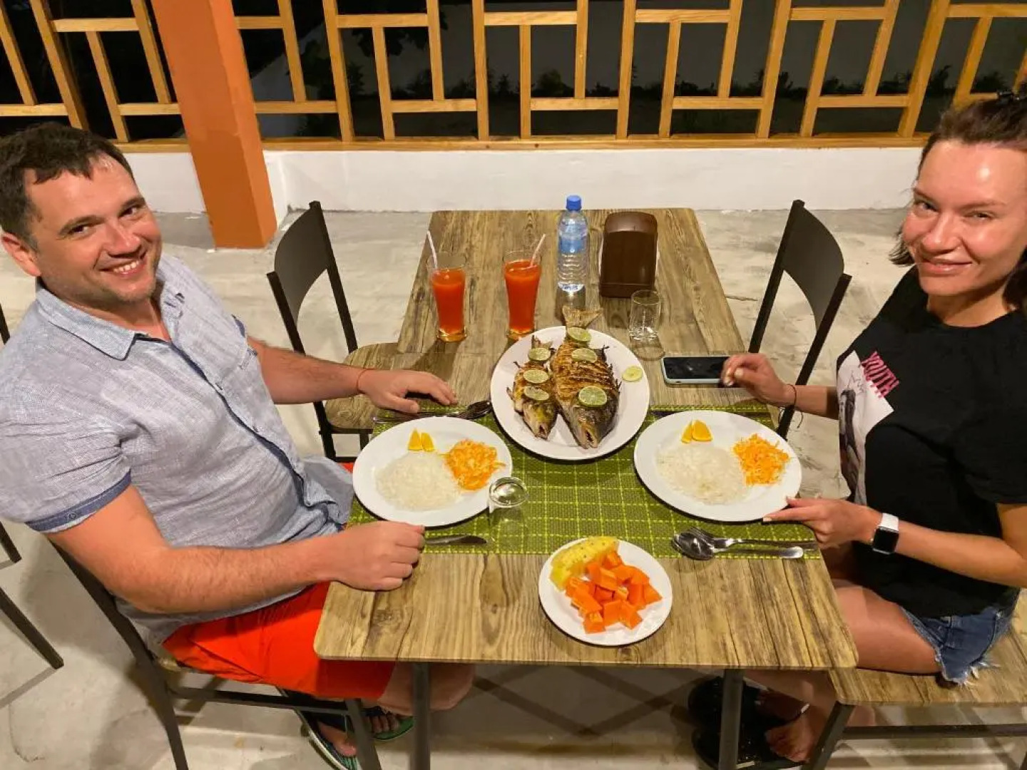 Thoddoo White Sand Inn