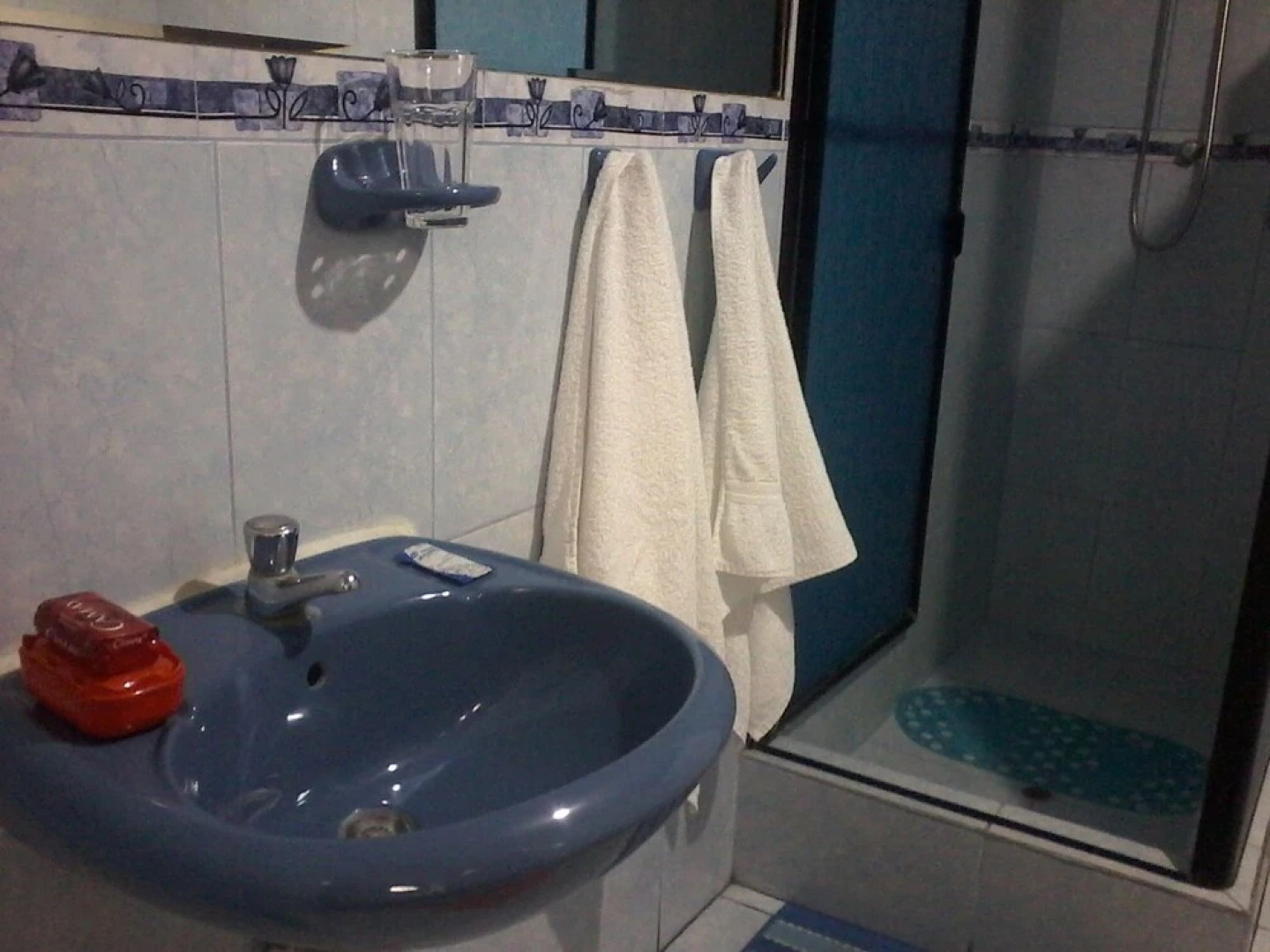 Royal Sweet Dreams Airport B&B