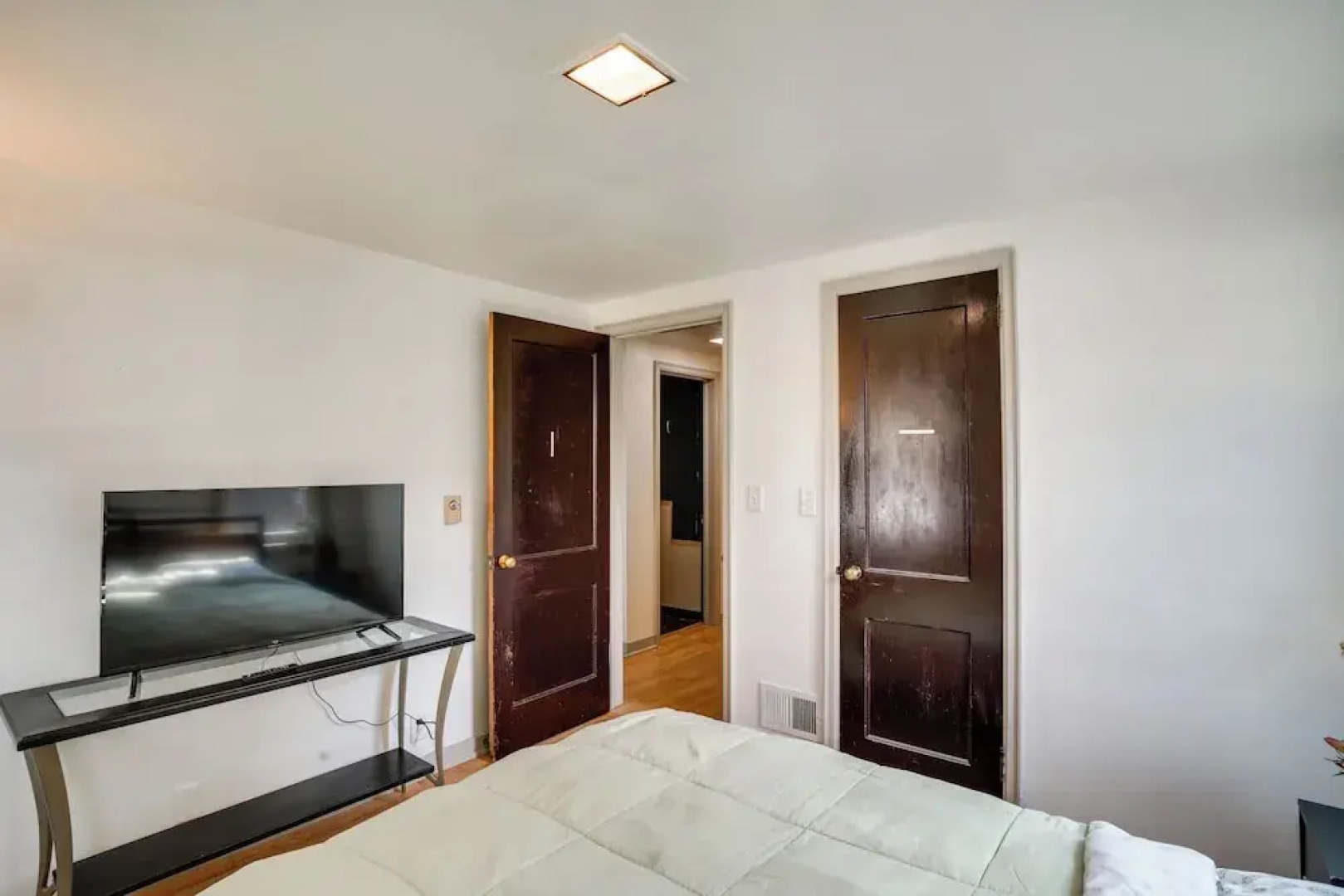 Walk to Main St Fond du Lac: Retreat w/ Yard