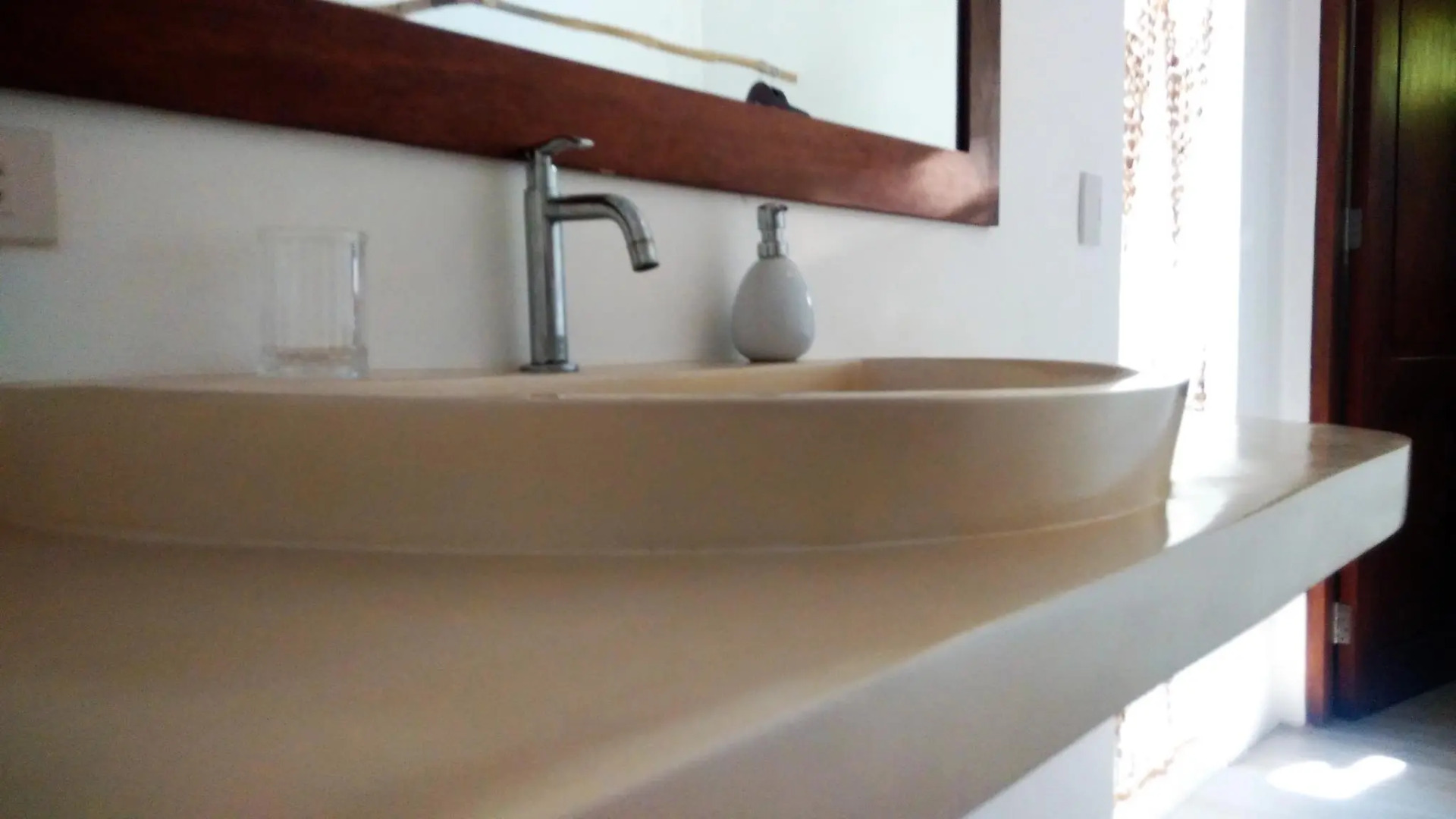 Villa Kalachuchi B&B