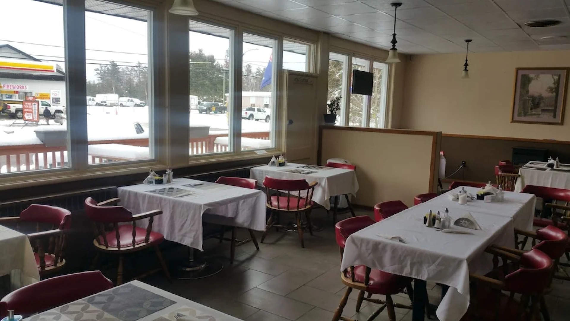 Mazinaw Residence Inn